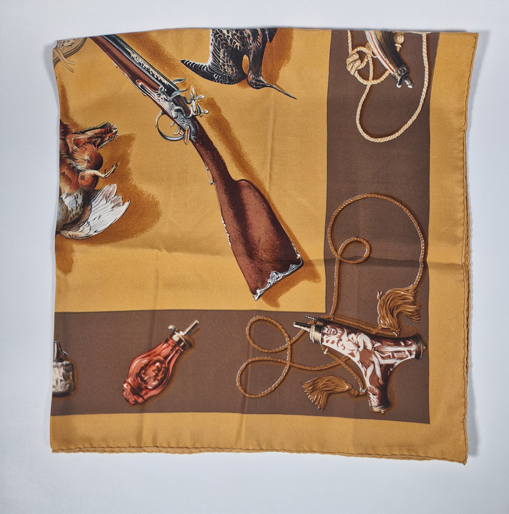 Vintage Hermés Scarf "Les fusils", by Henri de Linarès