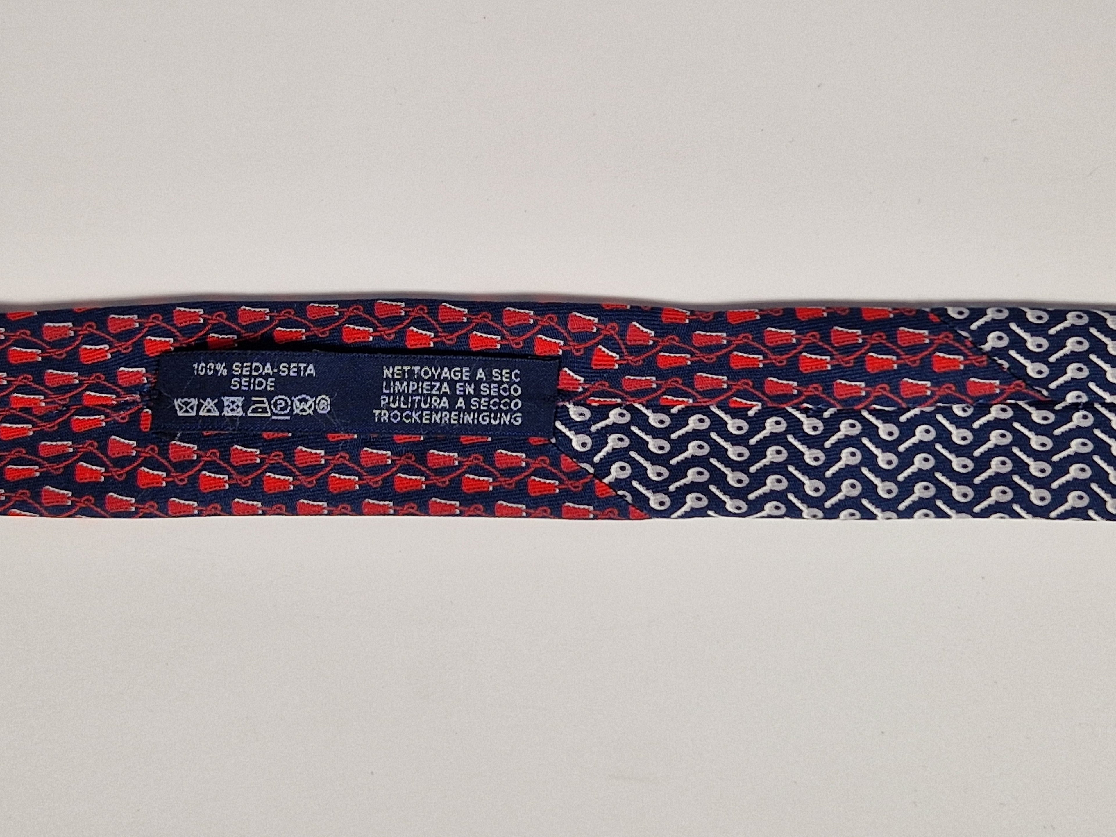 Hermés  626167 UA Tie