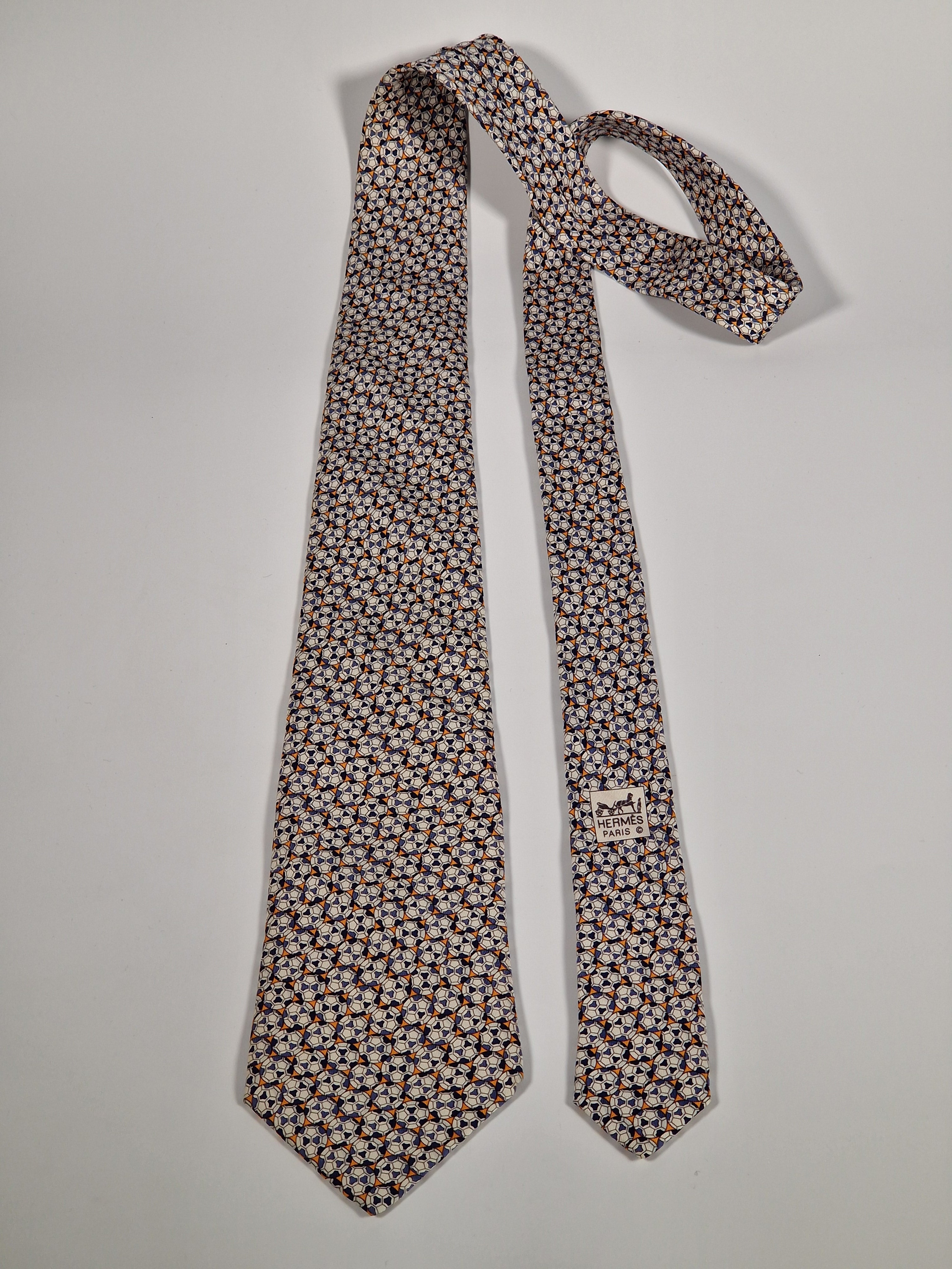 Hermés 5570 MA Tie