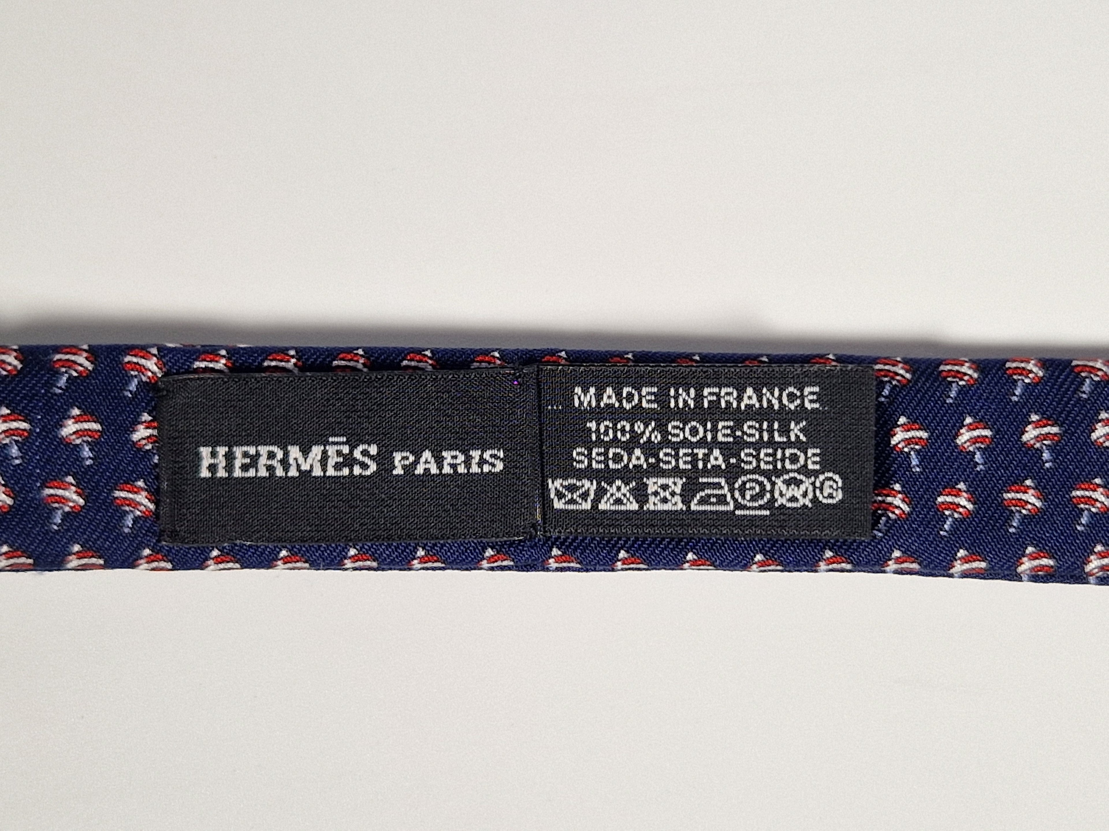 Hermès bowtiewith box