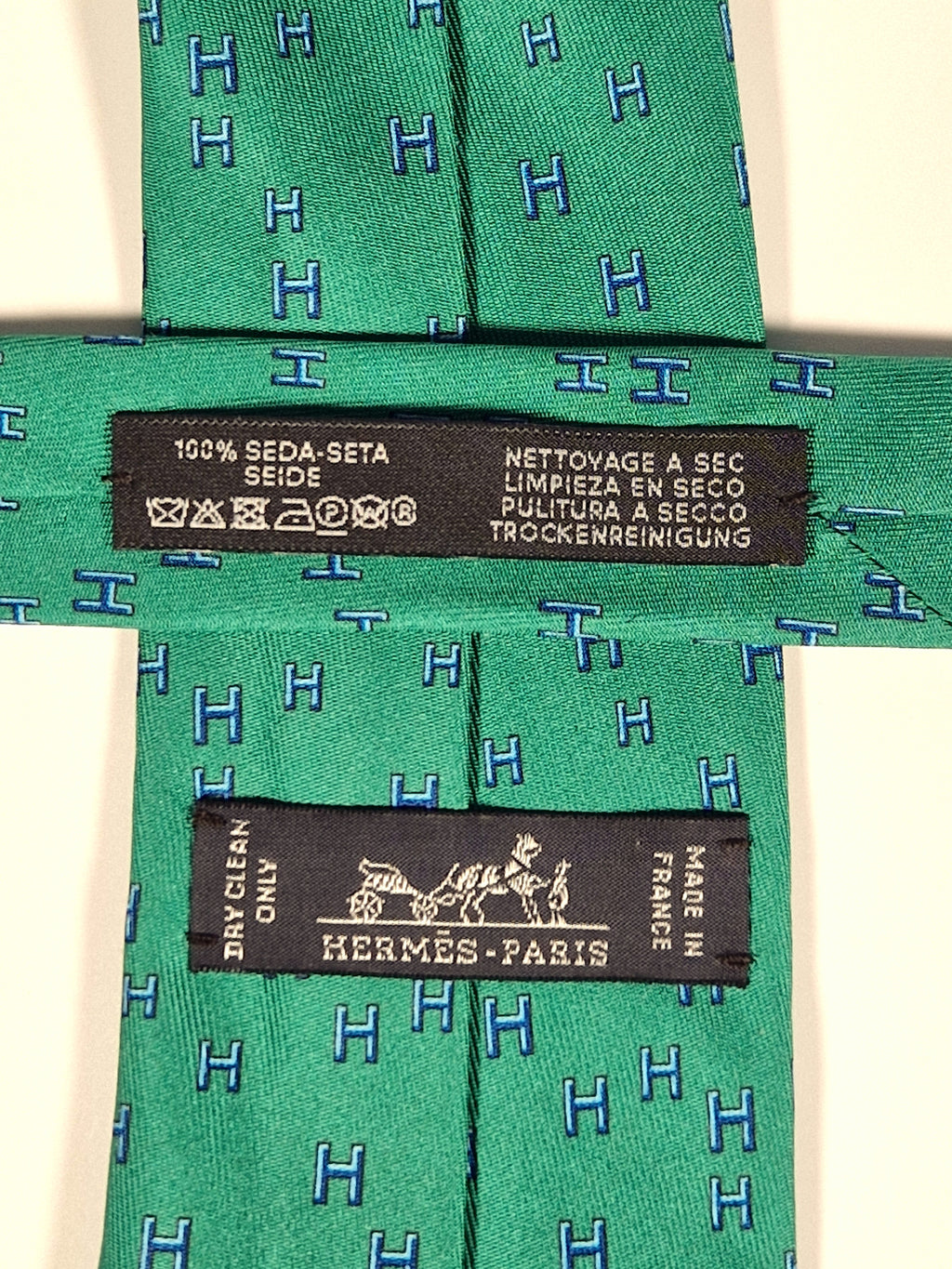 Hermès 6349 HA Tie