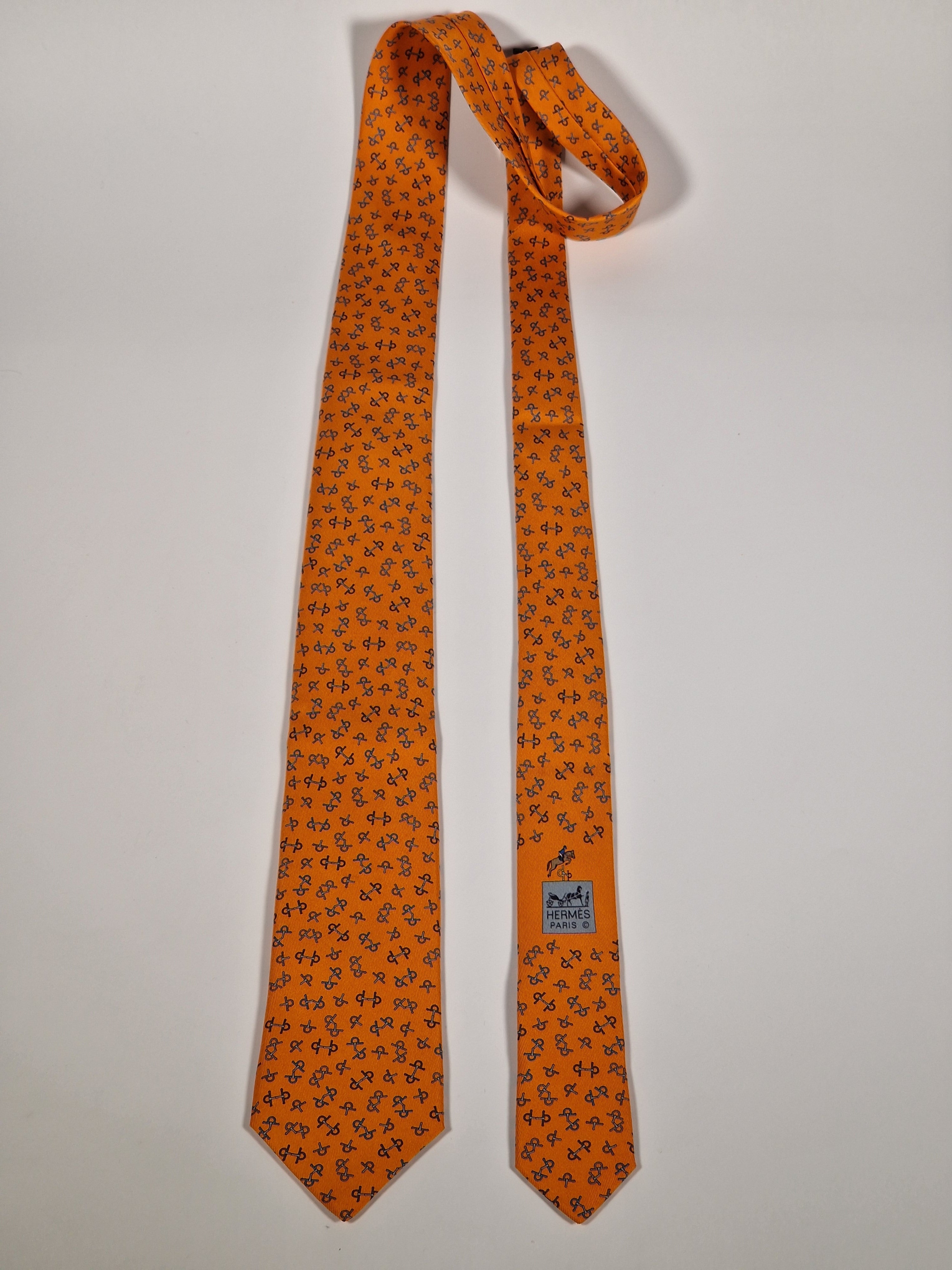 Hermès 6362 HA Tie