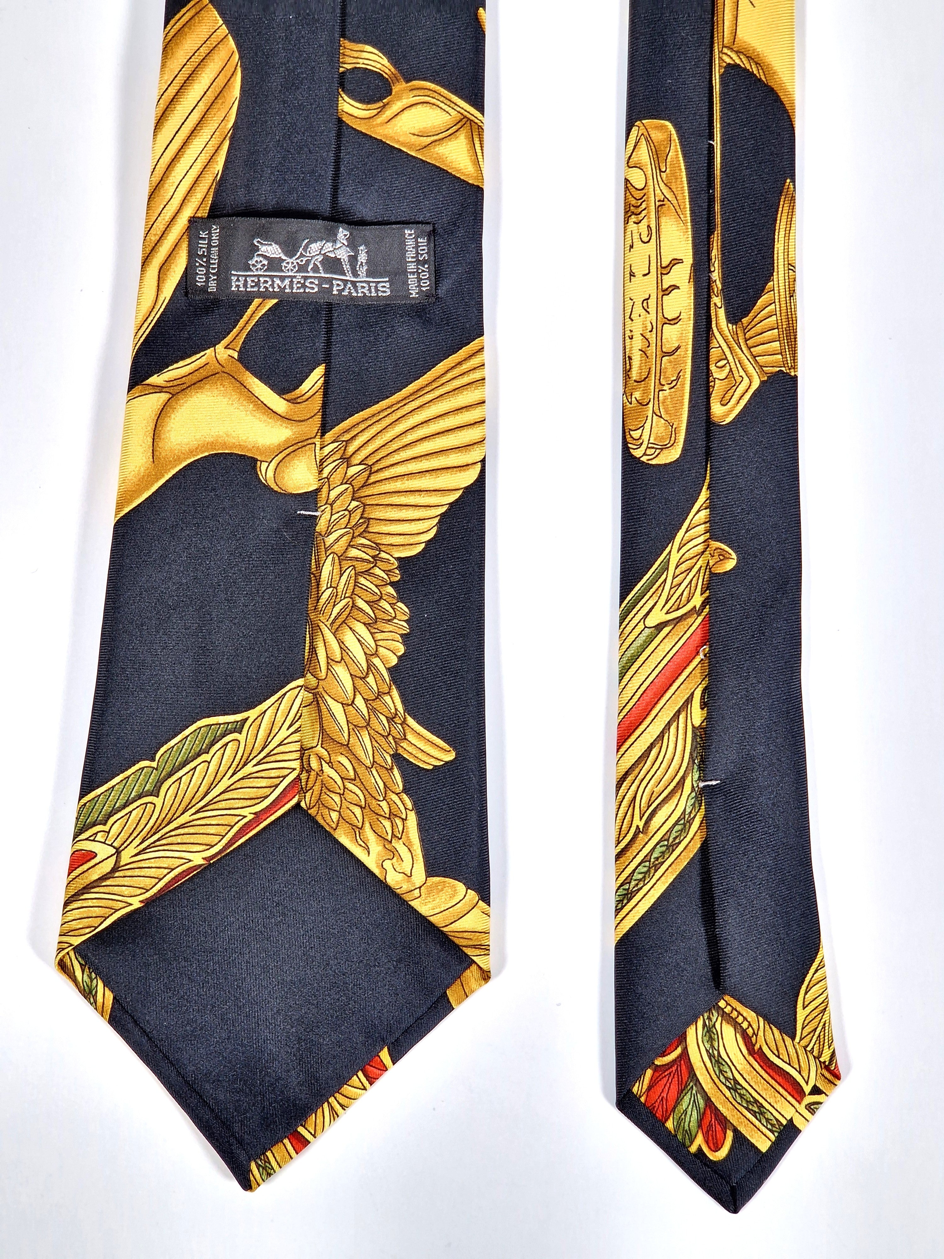 Hermés Scarf Tie