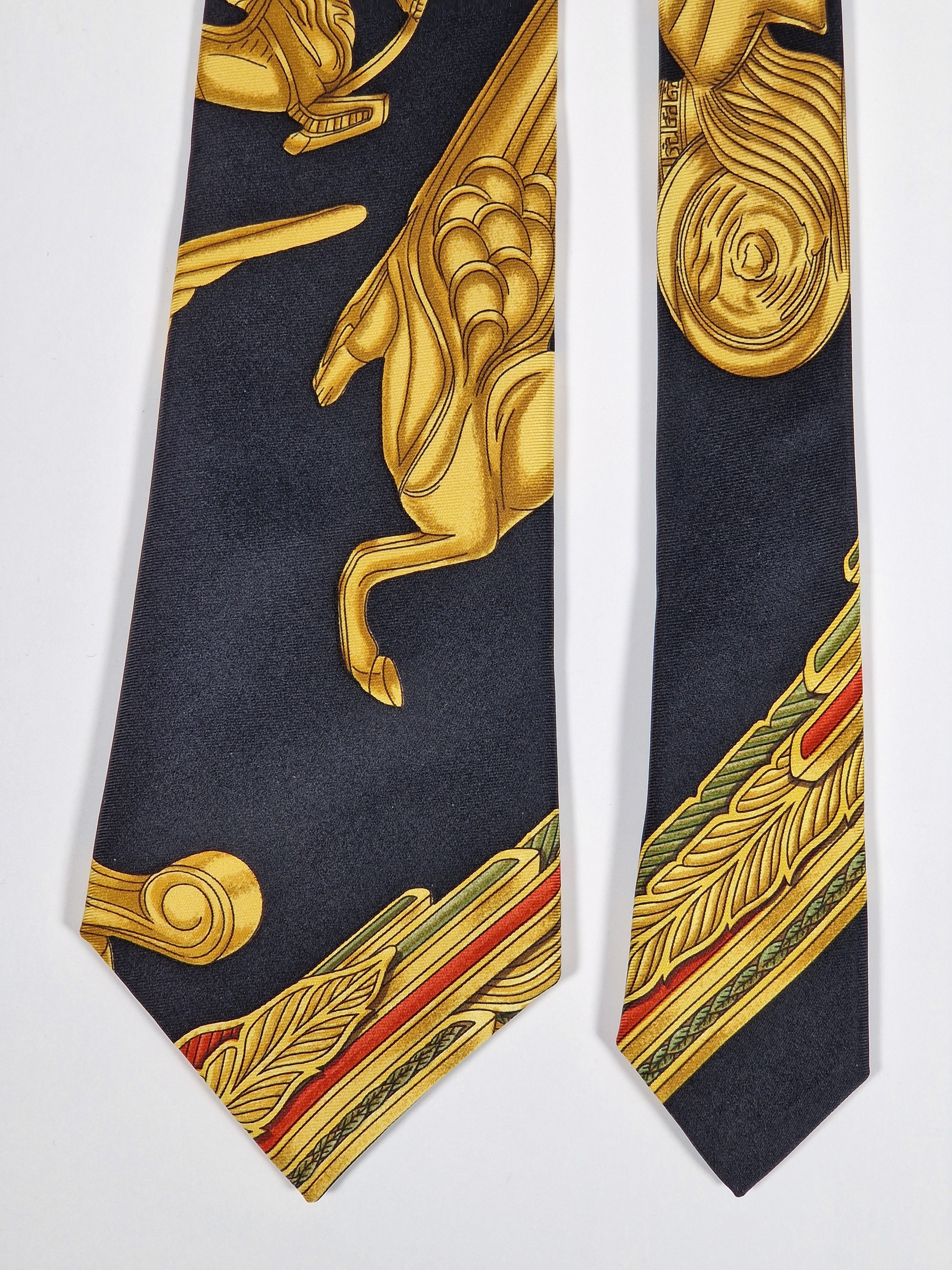 Hermés Scarf Tie