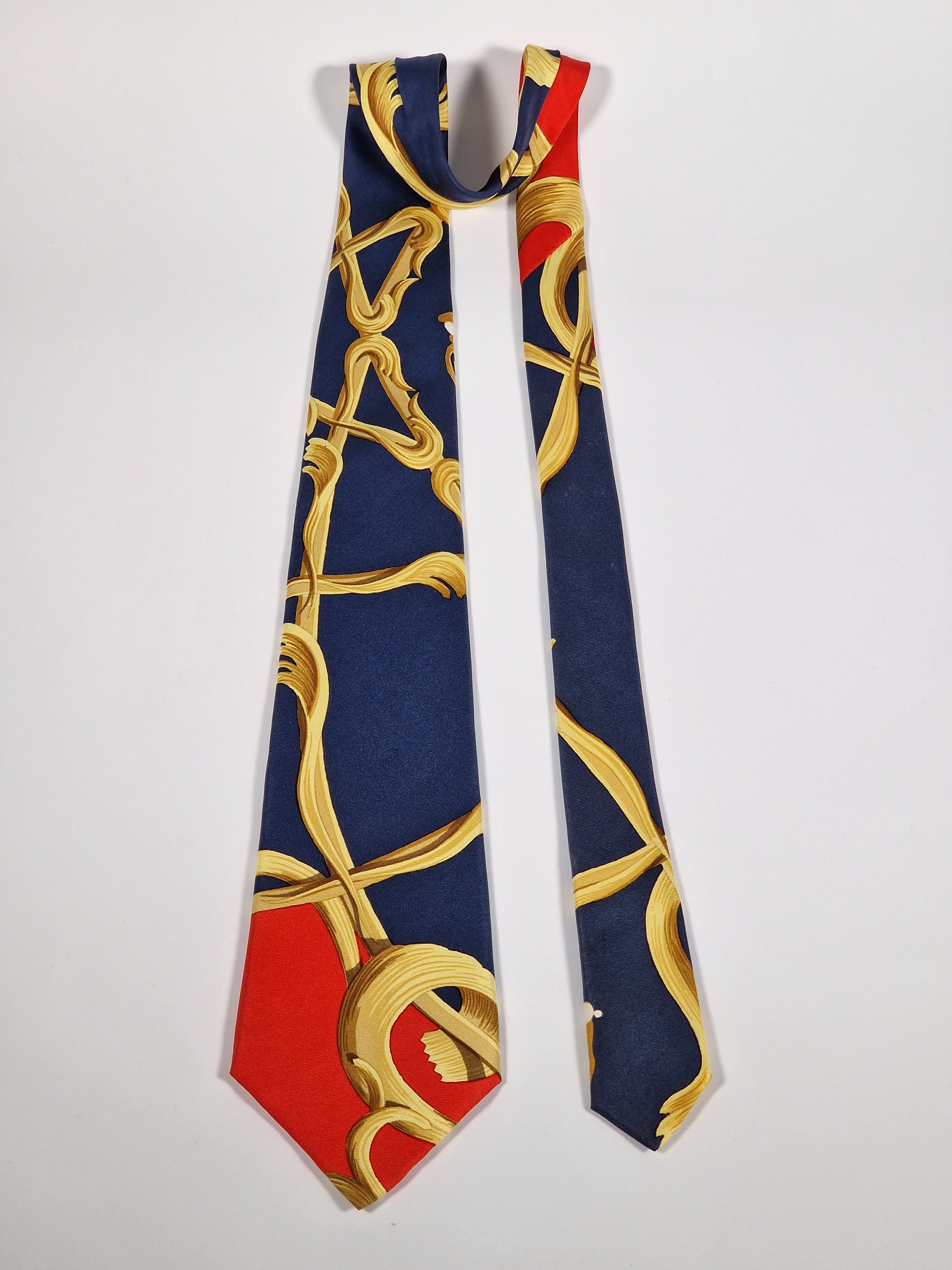 Hermés Scarf Tie