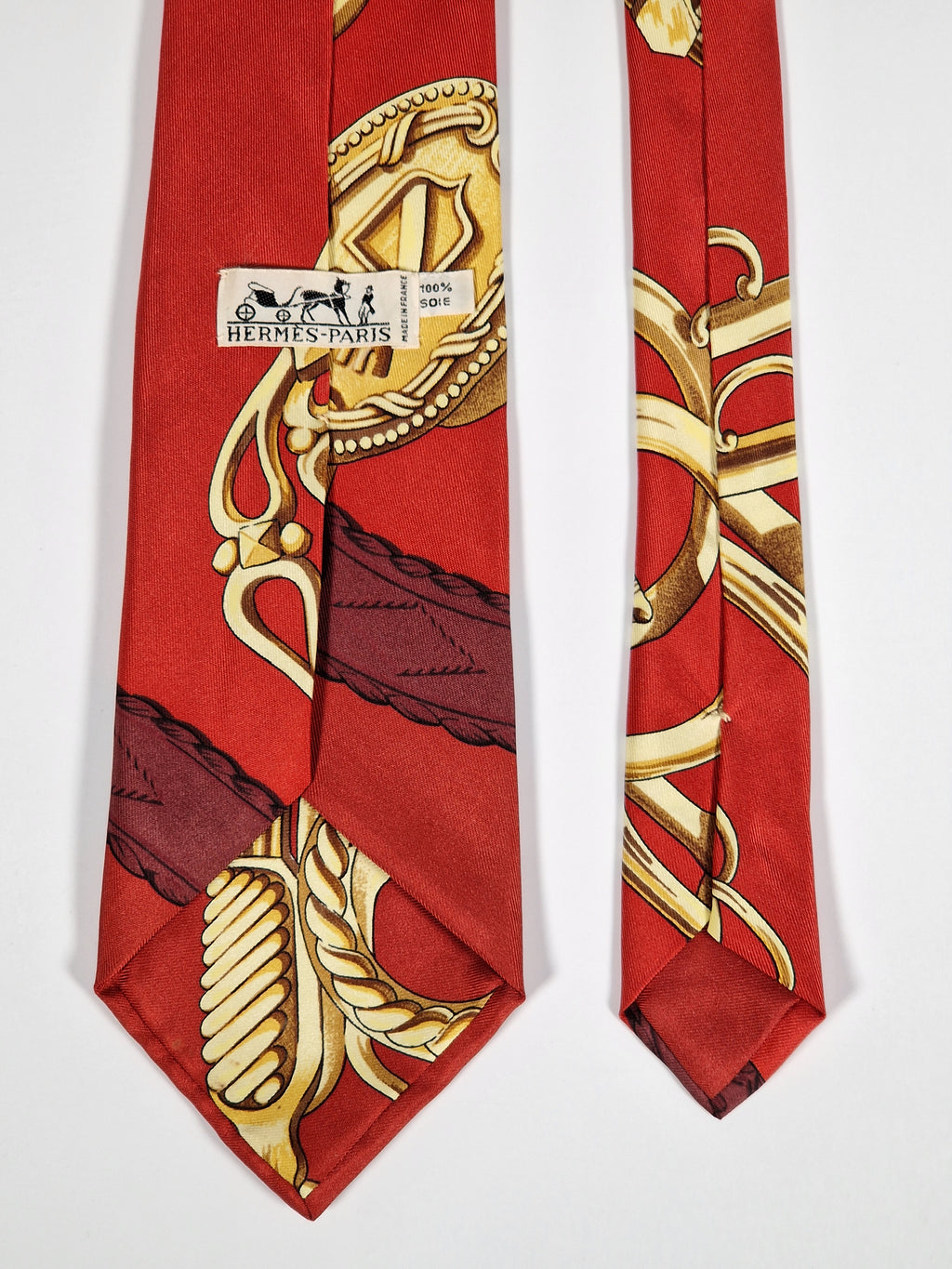 Hermés Scarf Tie