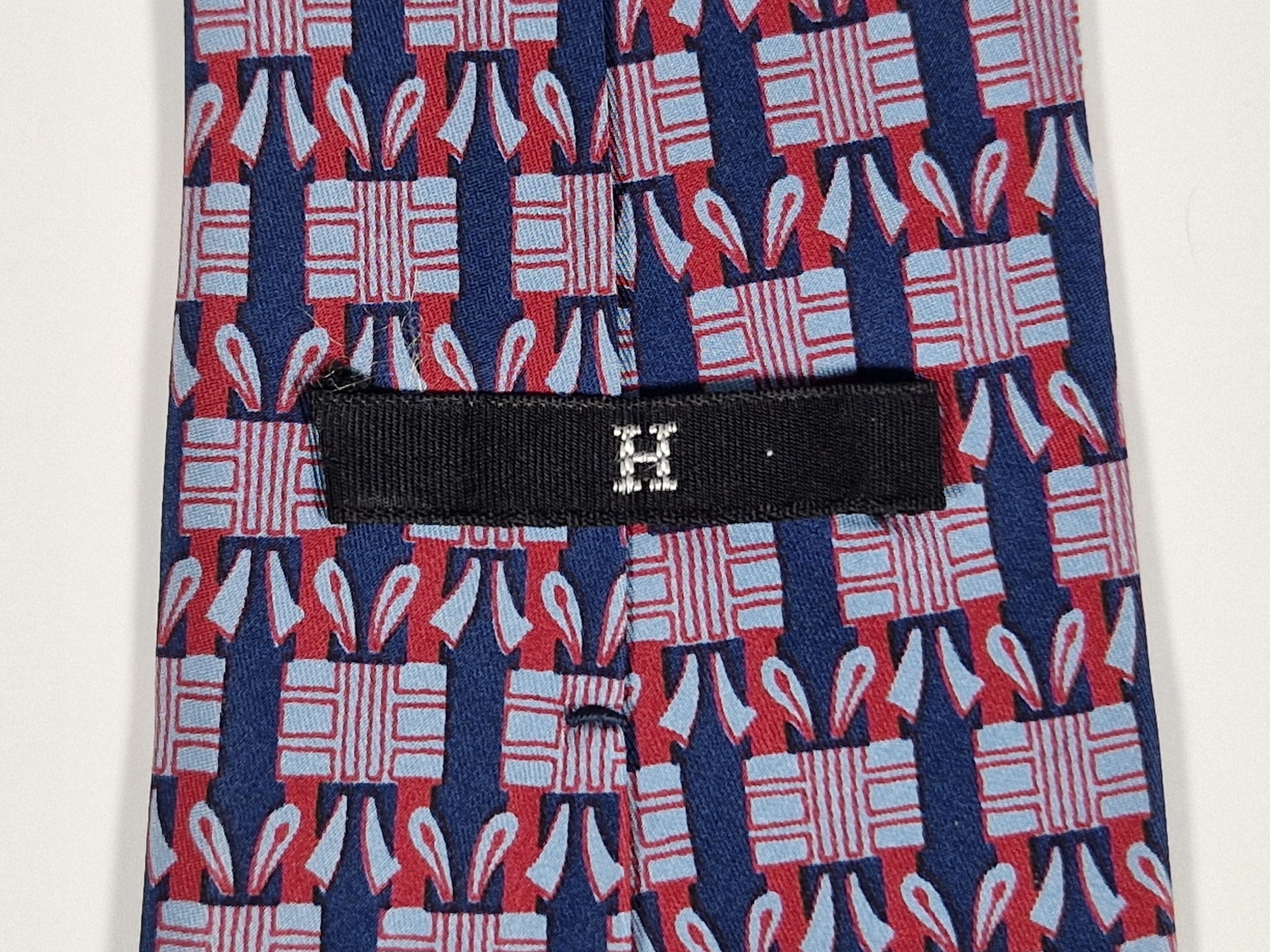 Hermés wide vintage silk tie geometric pattern blue 589 SA