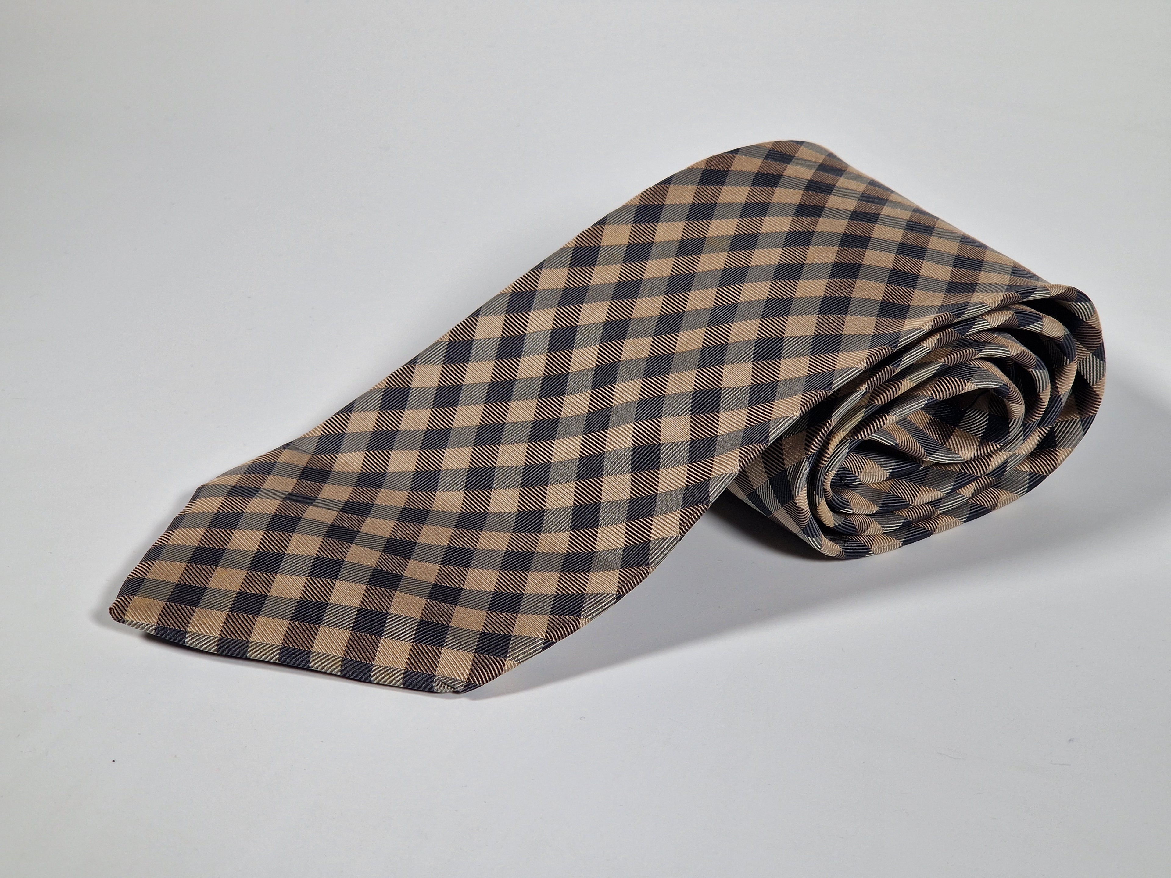 Burberry tie