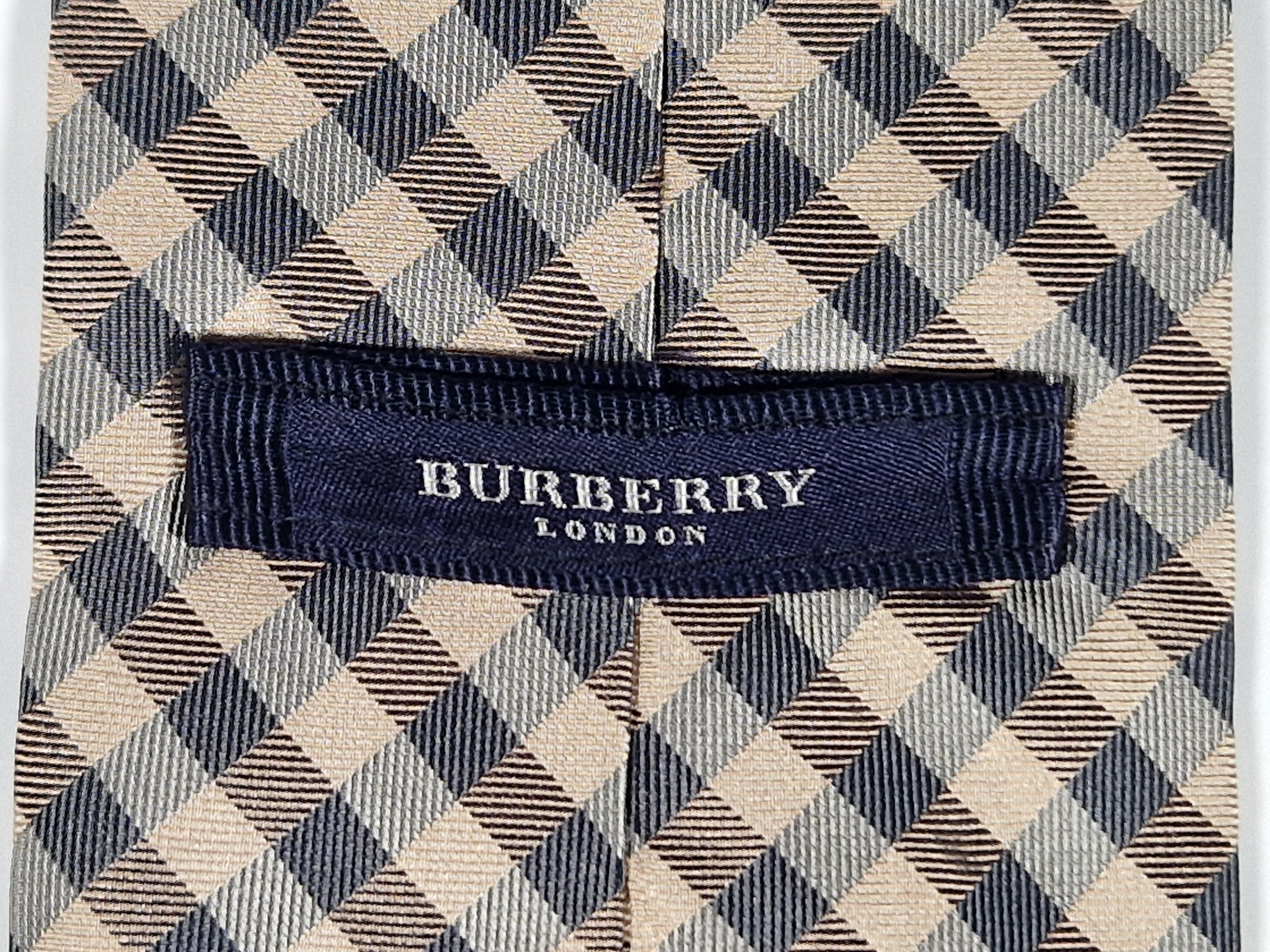 Burberry tie