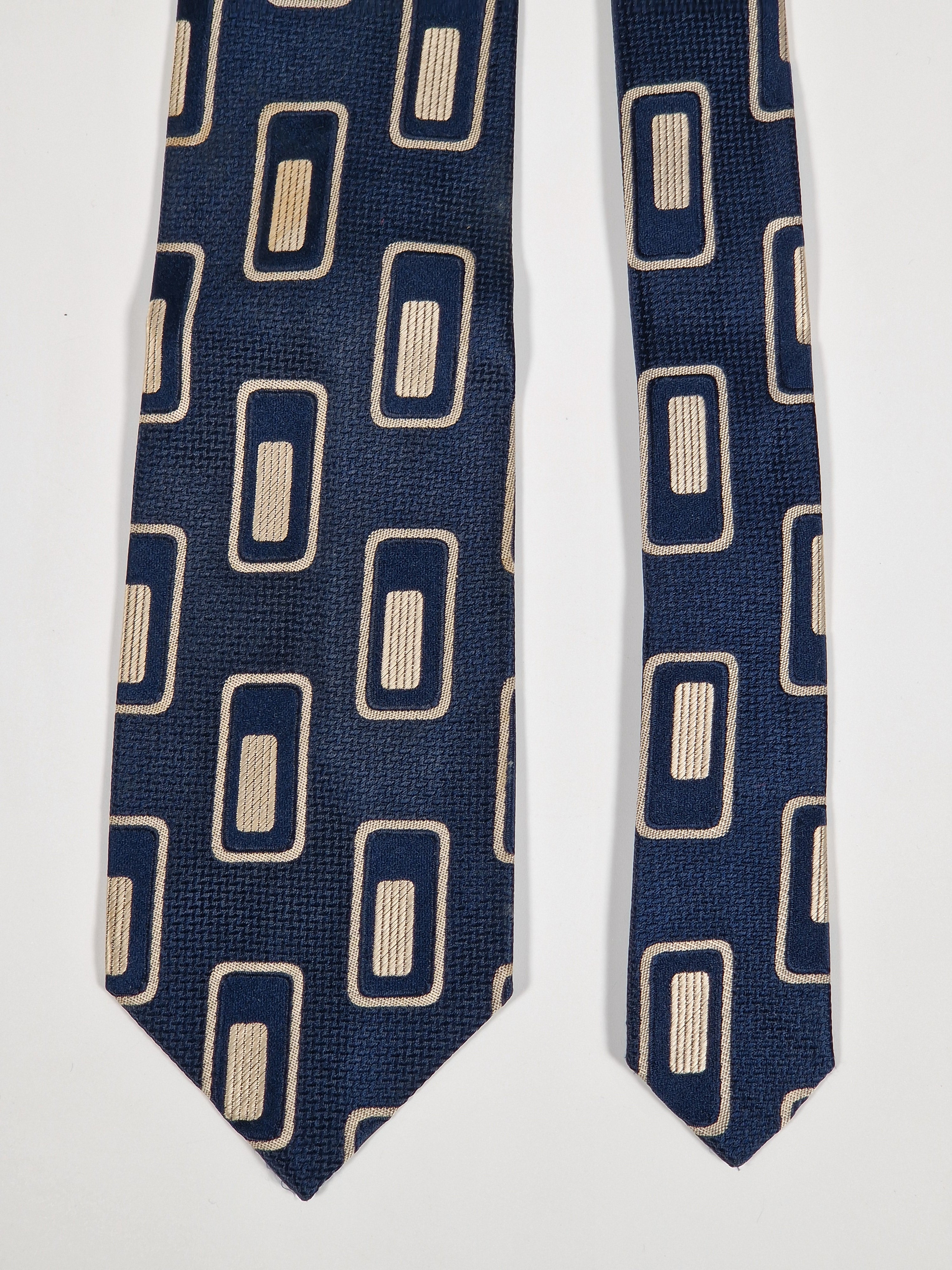 Yves Saint Laurent  Tie