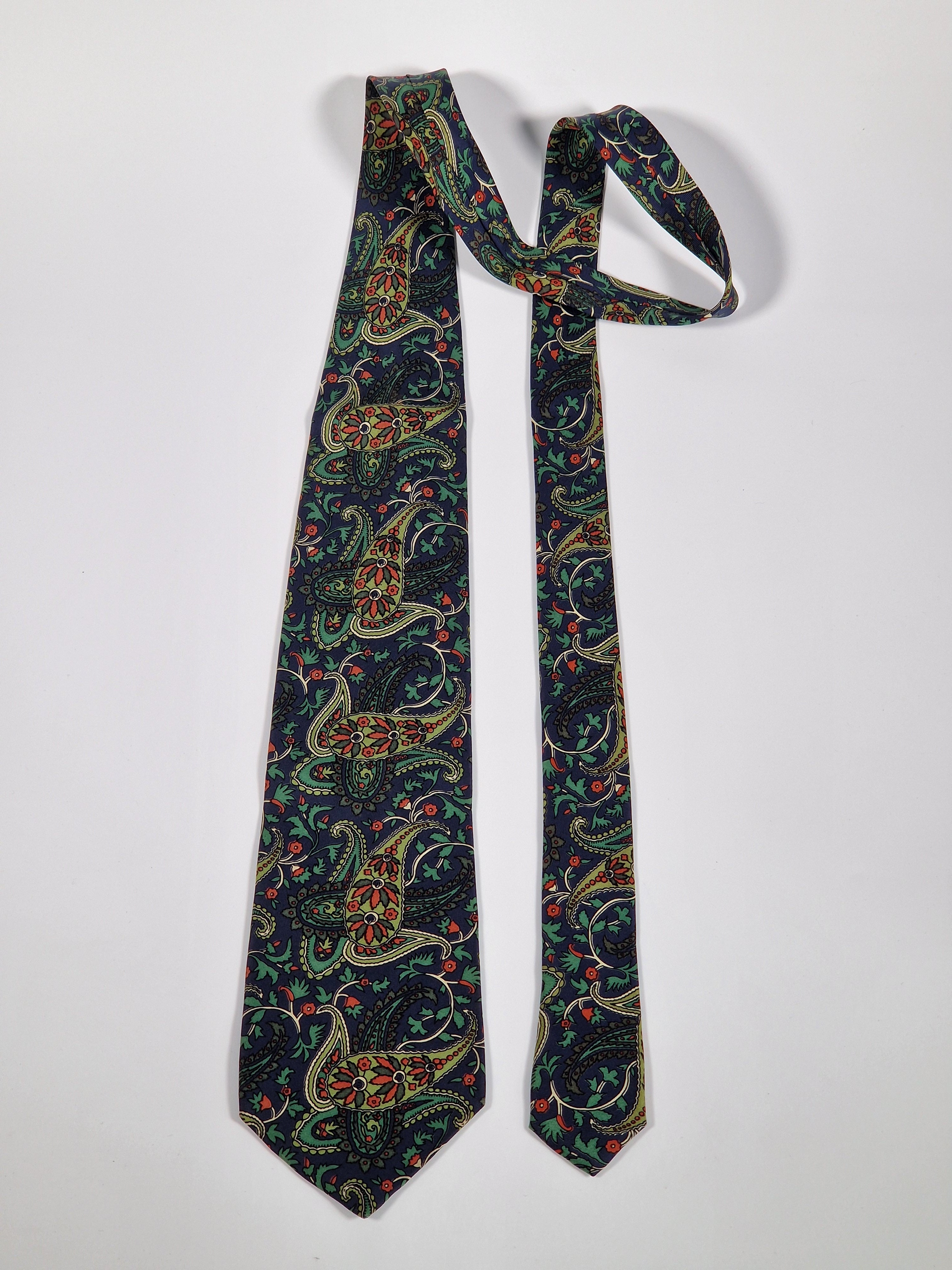 Yves Saint Laurent  Tie