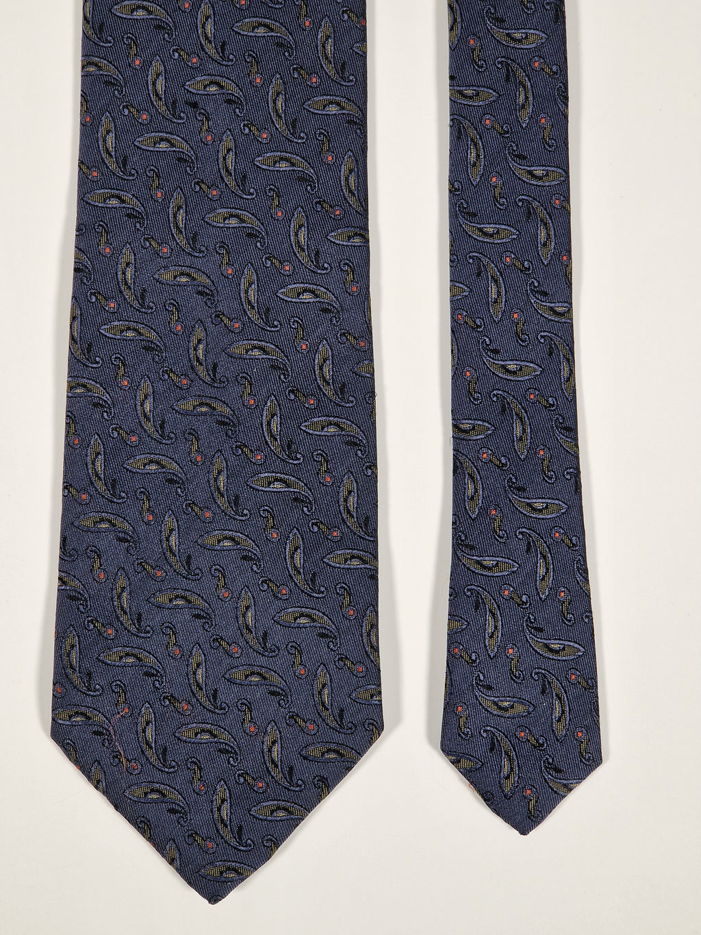 Yves Saint Laurent  Tie