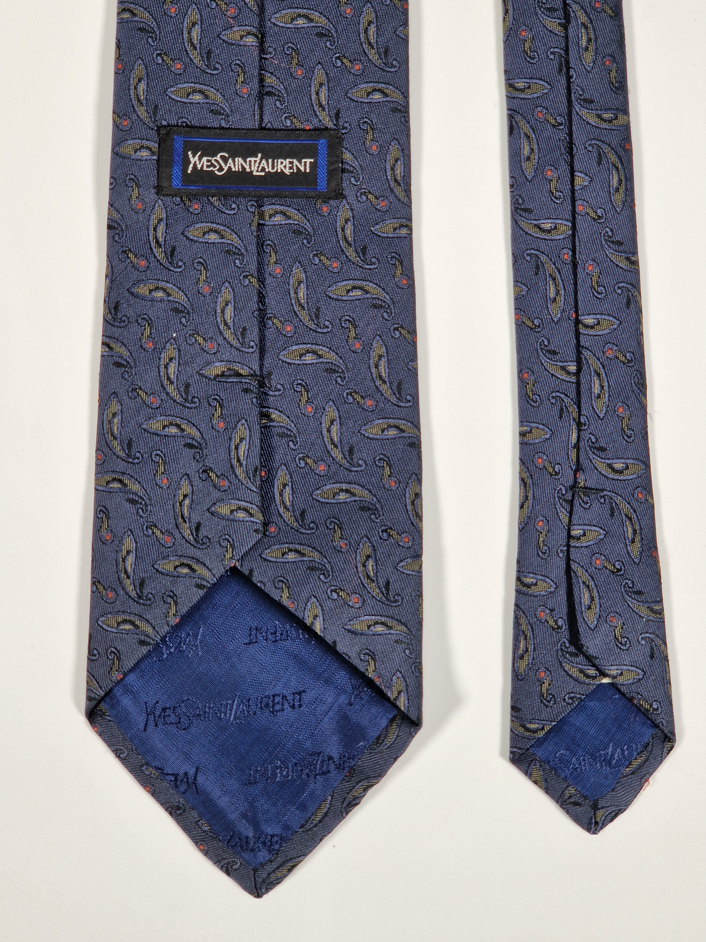 Yves Saint Laurent  Tie