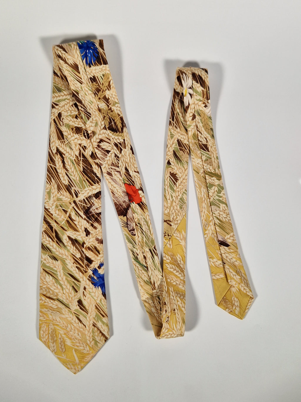Hermès scarf tie