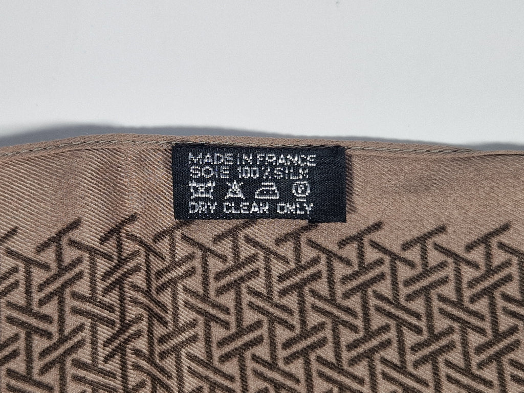 Hermès Silk Scarf Ties brown