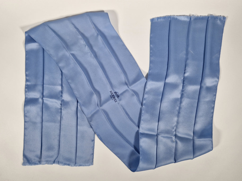 Hermès Silk Scarf Ties blue