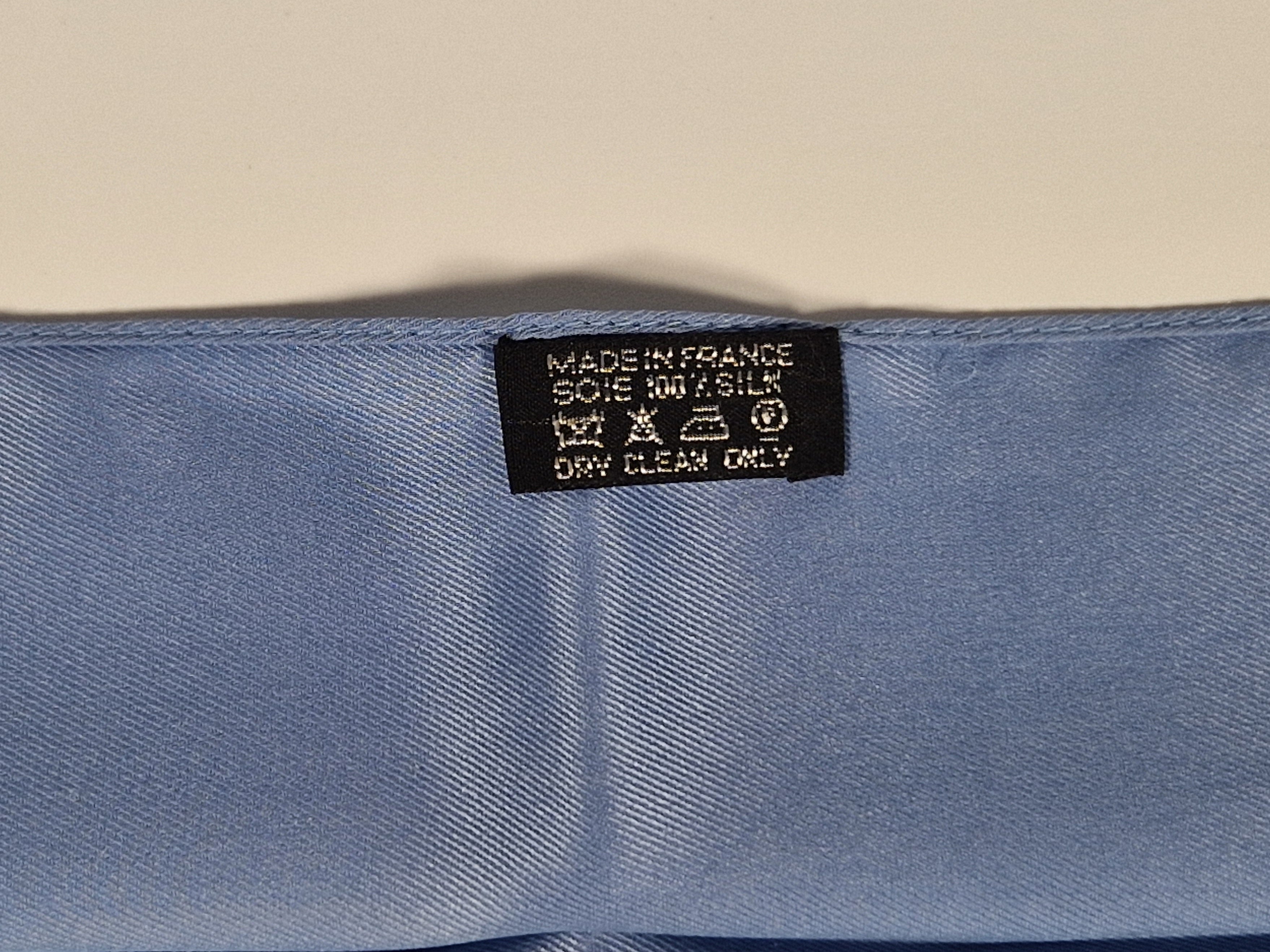 Hermès Silk Scarf Ties blue