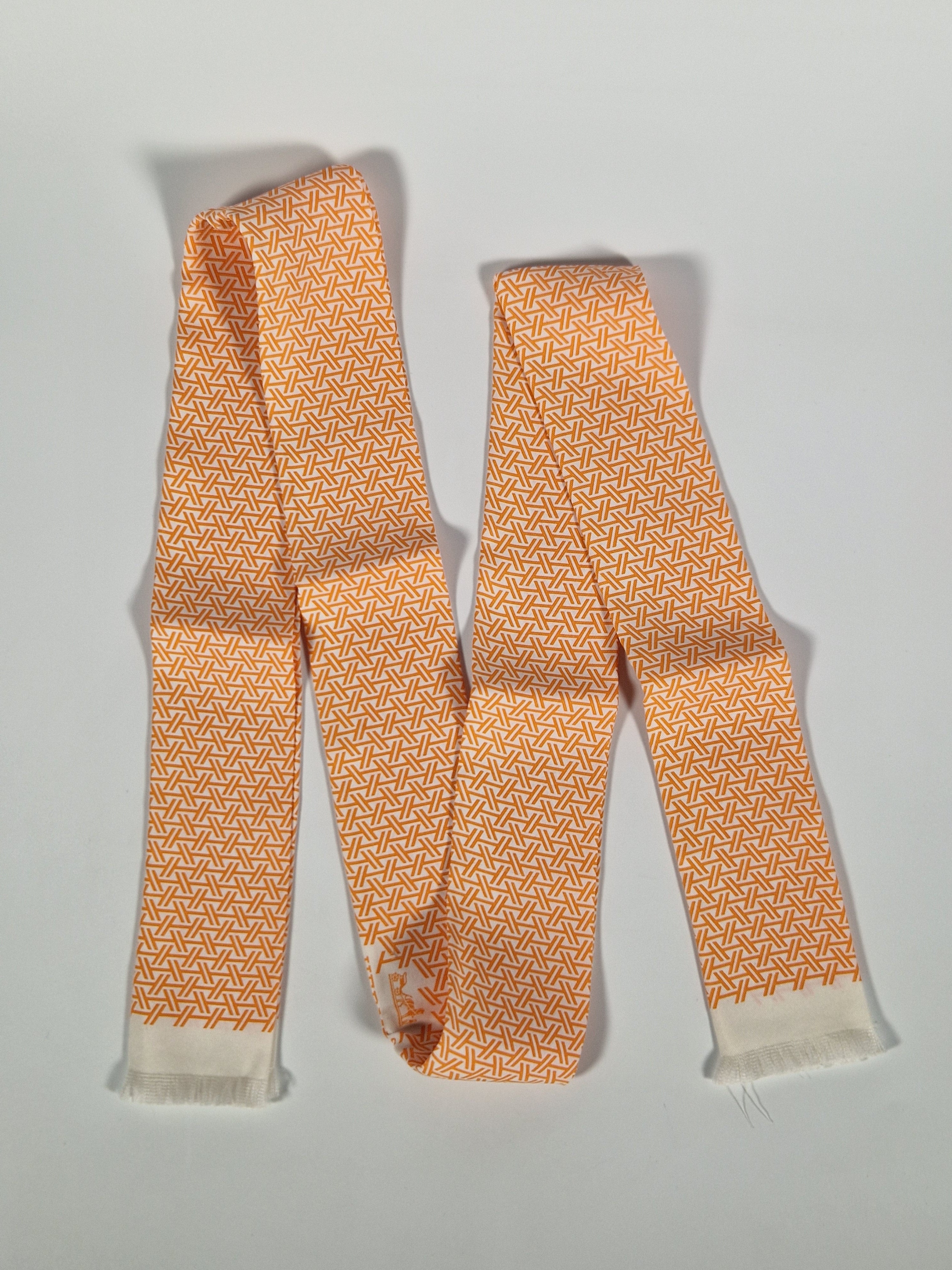 Hermès Silk Scarf Ties Orange/white