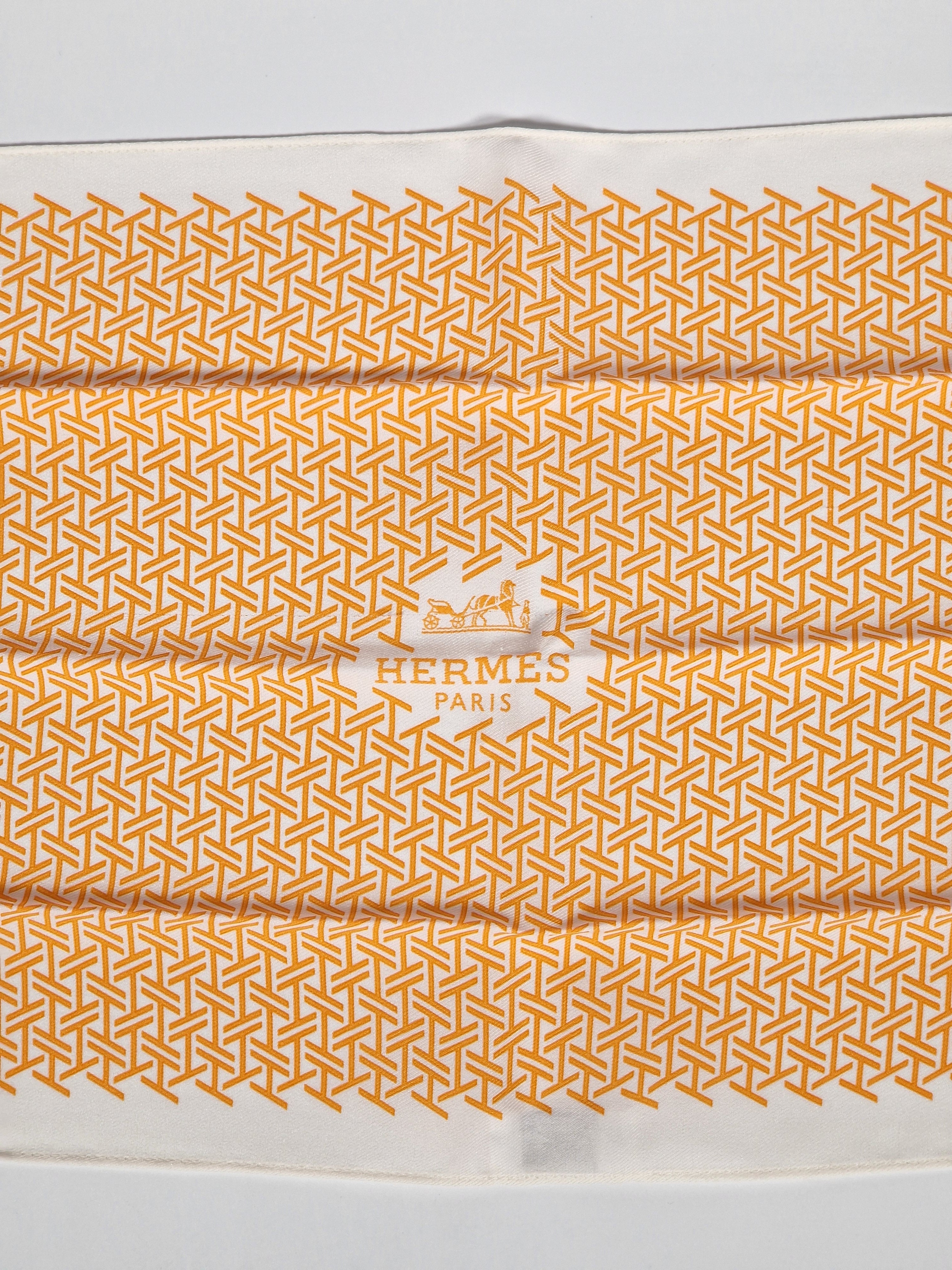 Hermès Silk Scarf Ties Orange/white