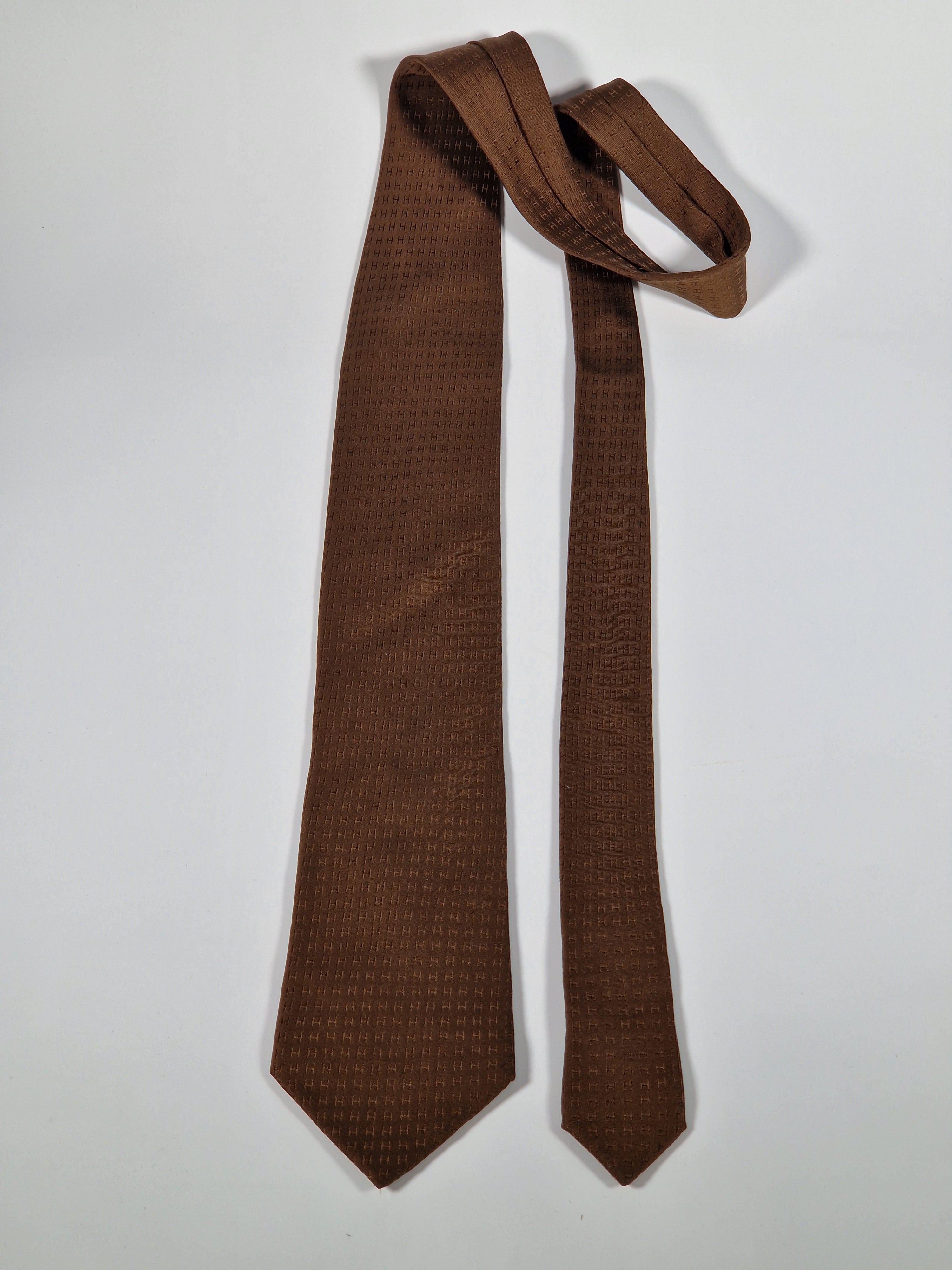 Hermés Brown Faconnee H Tie