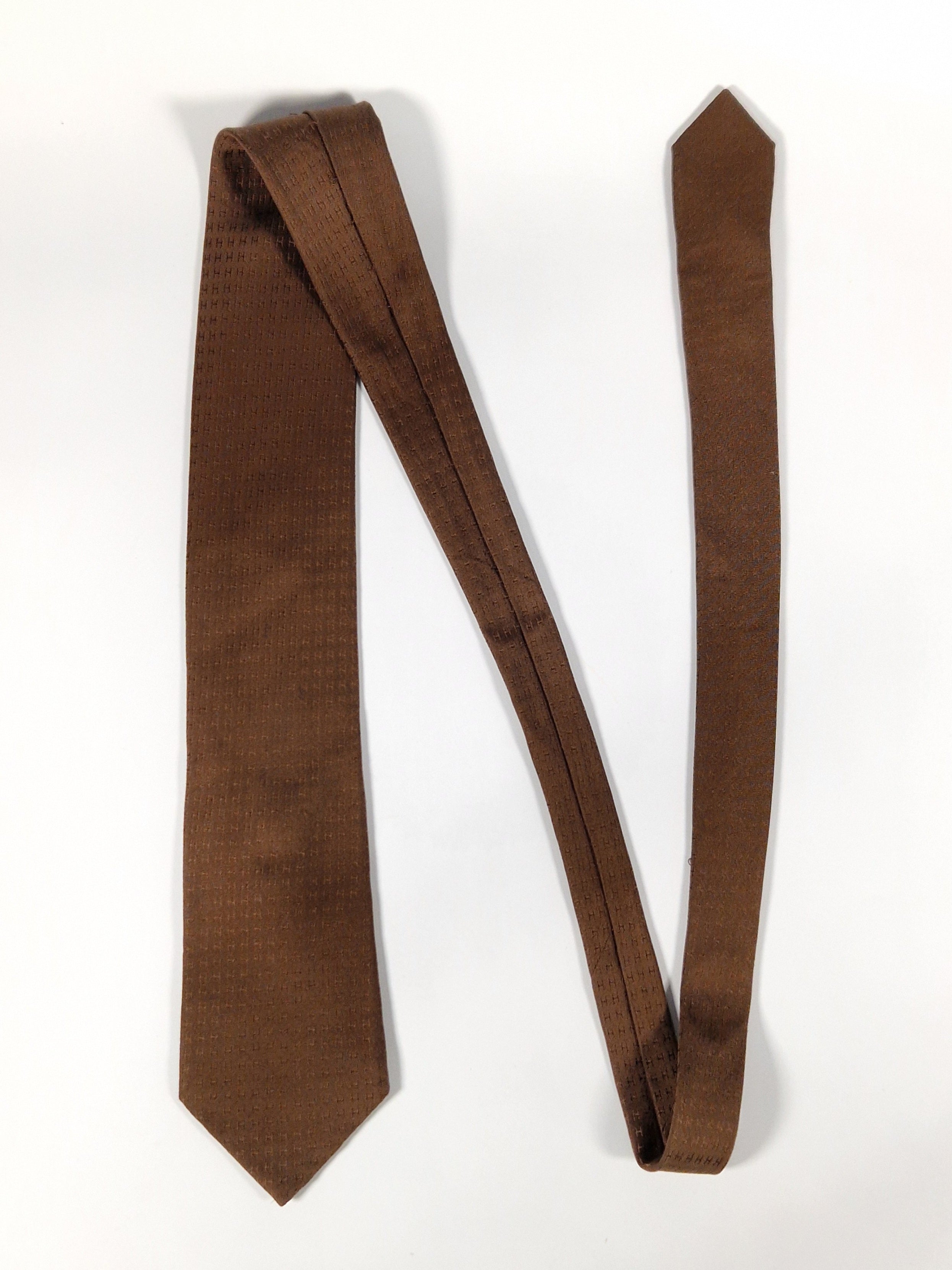 Hermés Brown Faconnee H Tie