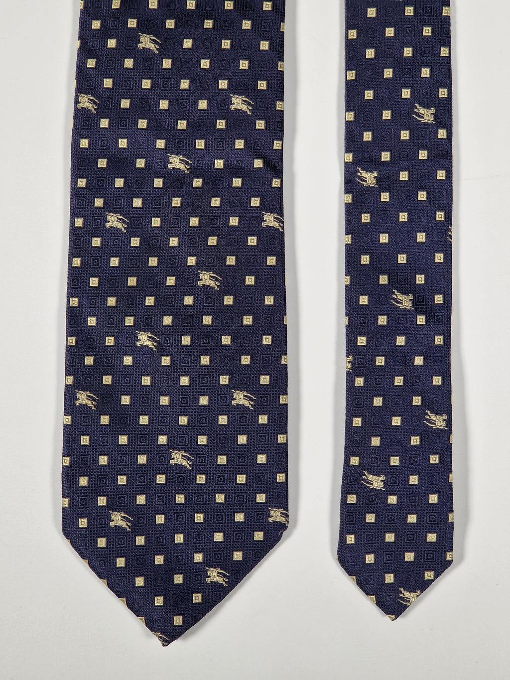 Burberry silk tie