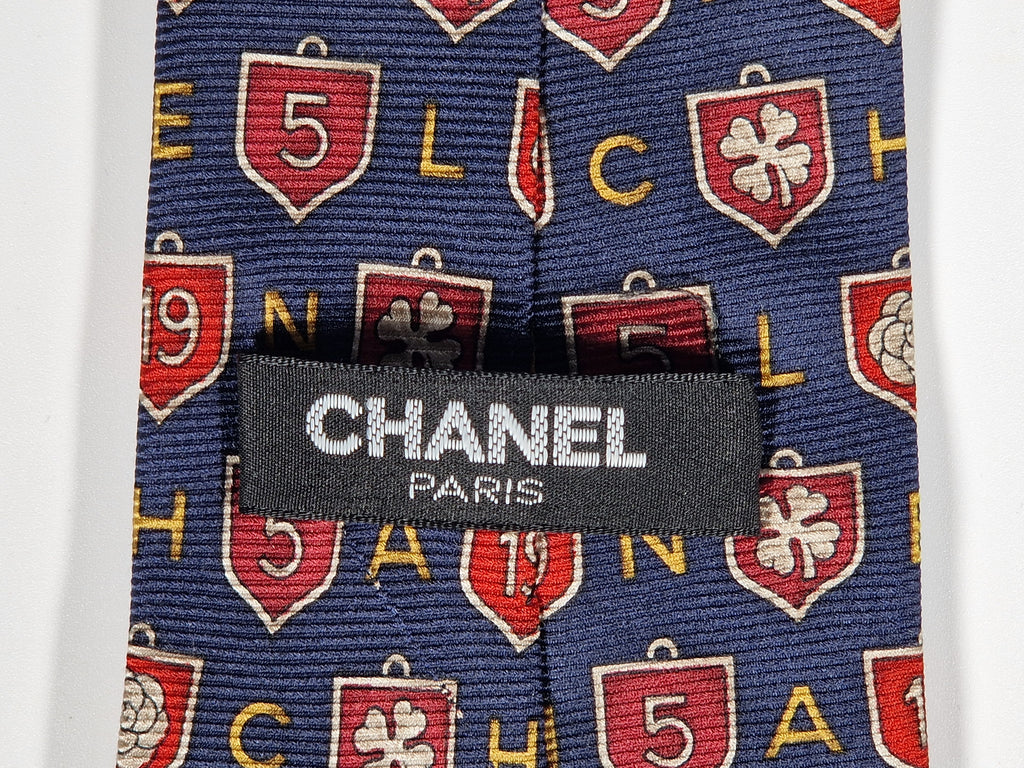 Chanel silk tie