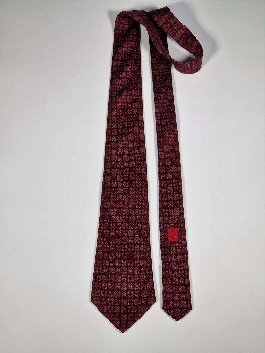 Chanel silk tie