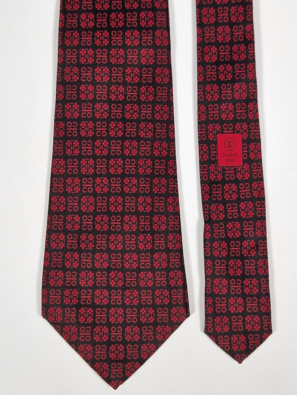Chanel silk tie