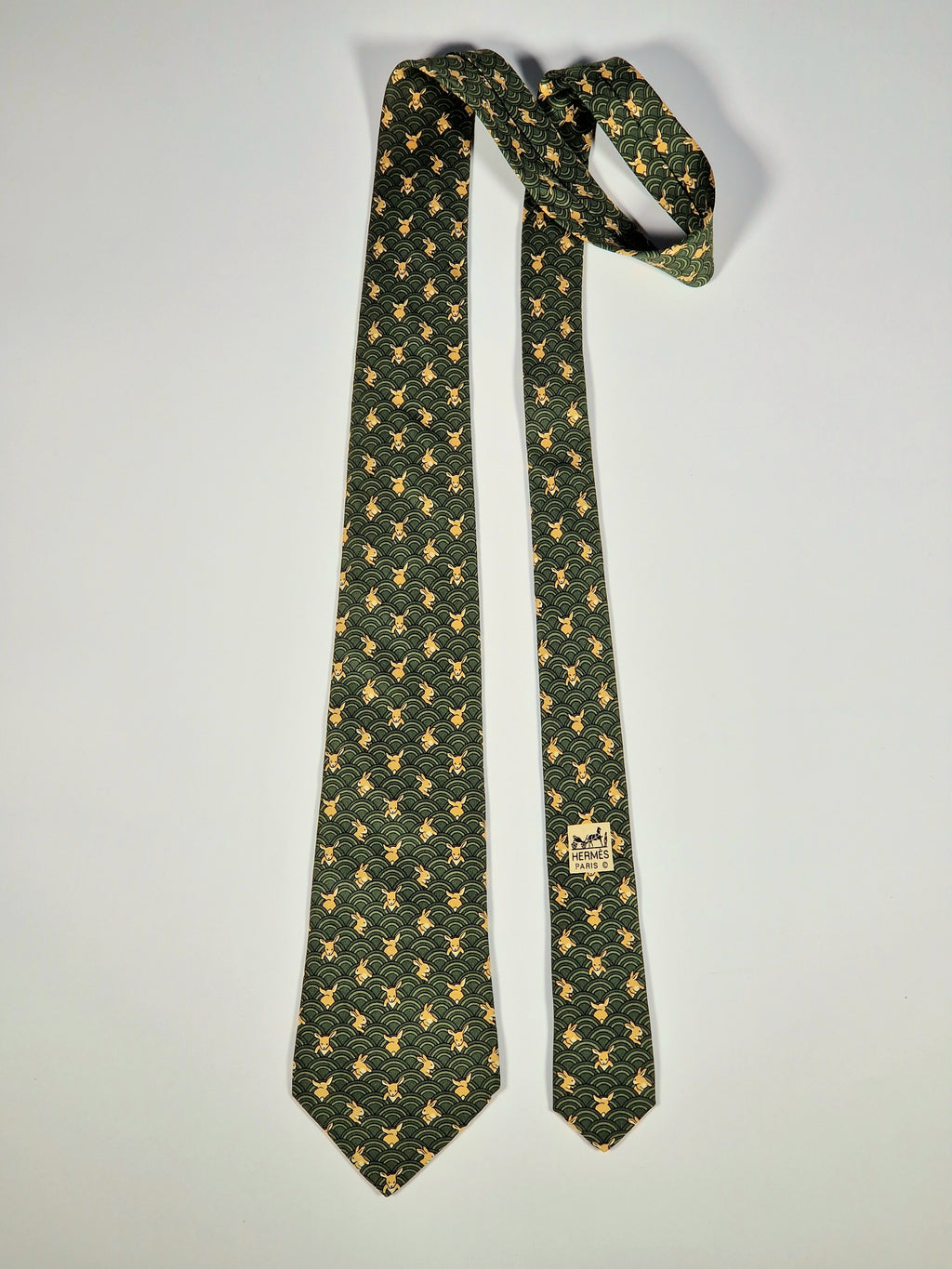 Hermès silk tie green whimsical rabbit and waves 7464 HA