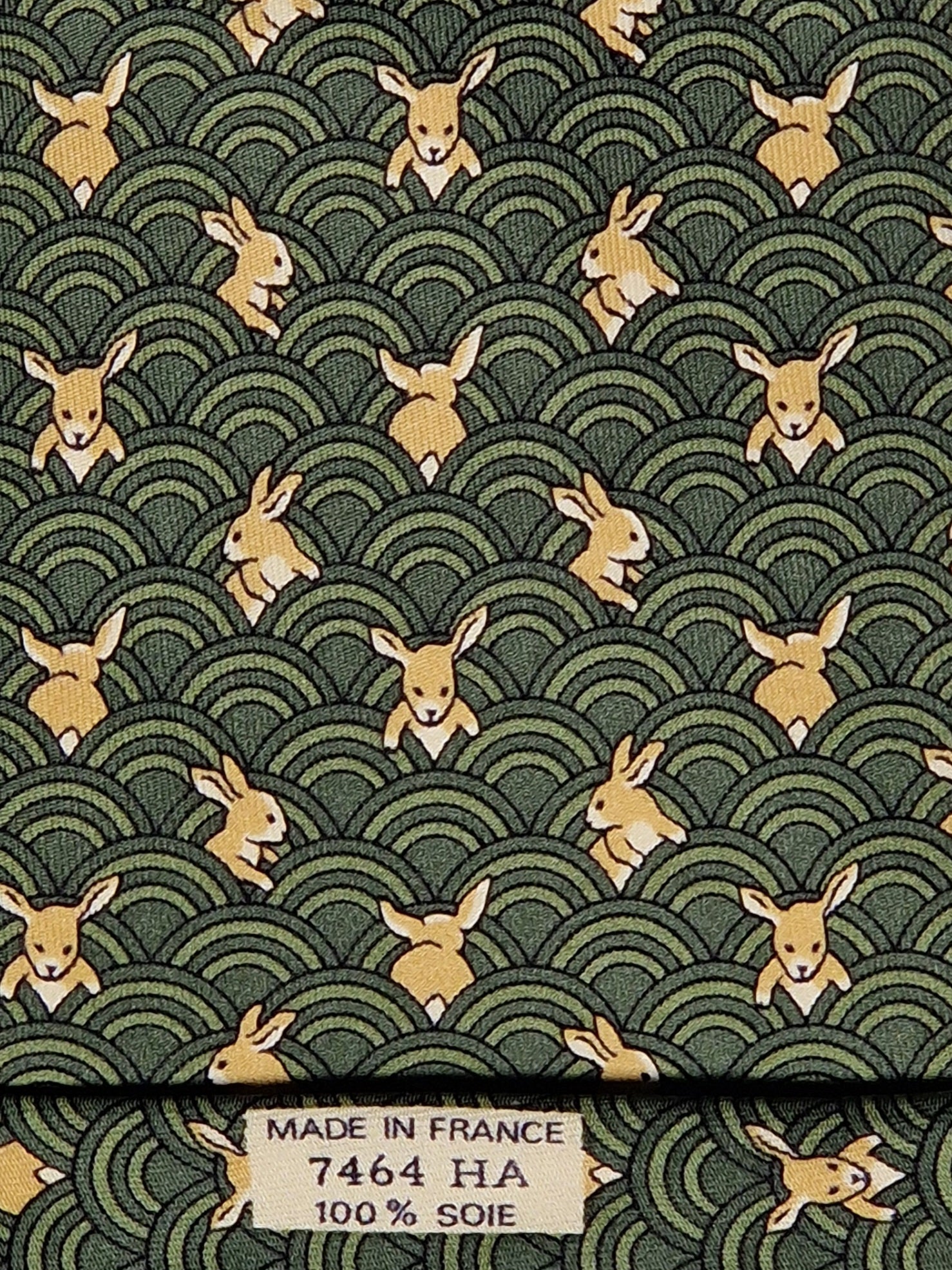Hermès silk tie green whimsical rabbit and waves 7464 HA