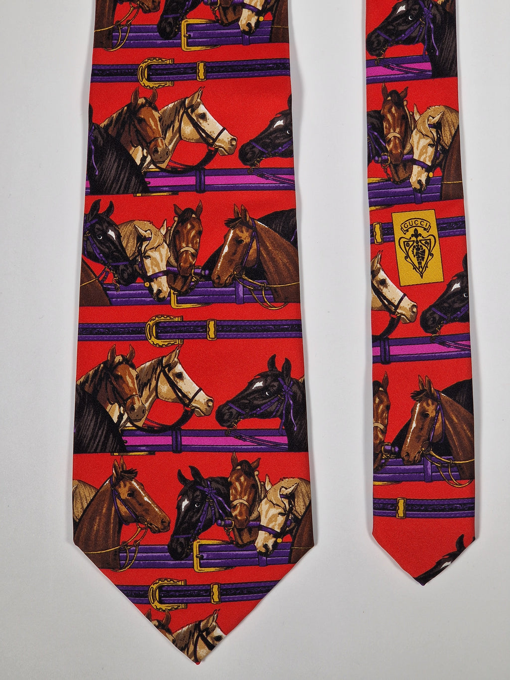 Gucci tie with Horse pattern