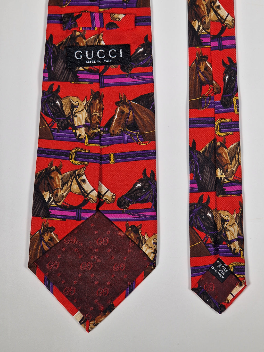 Gucci tie with Horse pattern