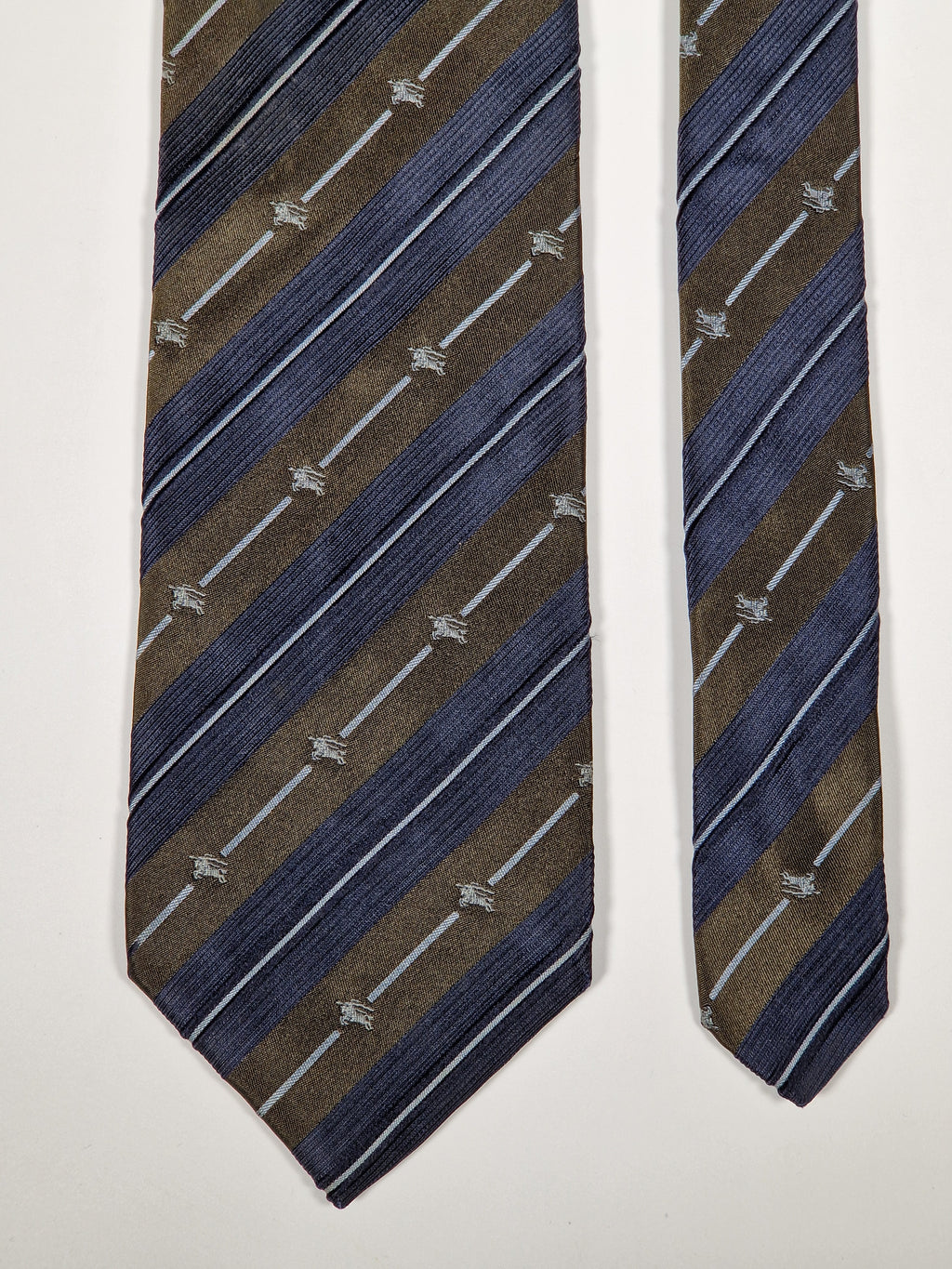 Burberrys Vintage silk tie