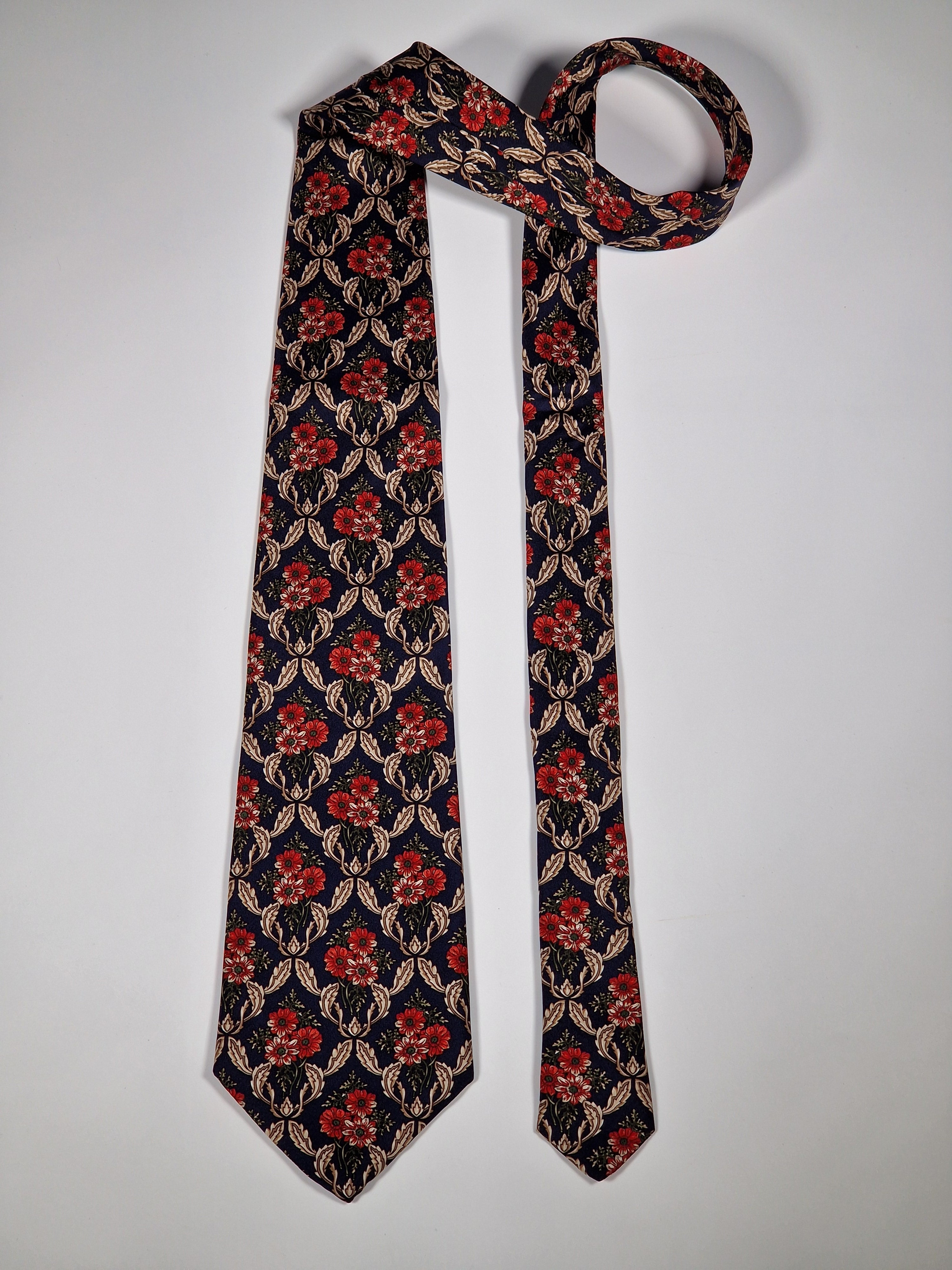 Burberrys Vintage silk tie