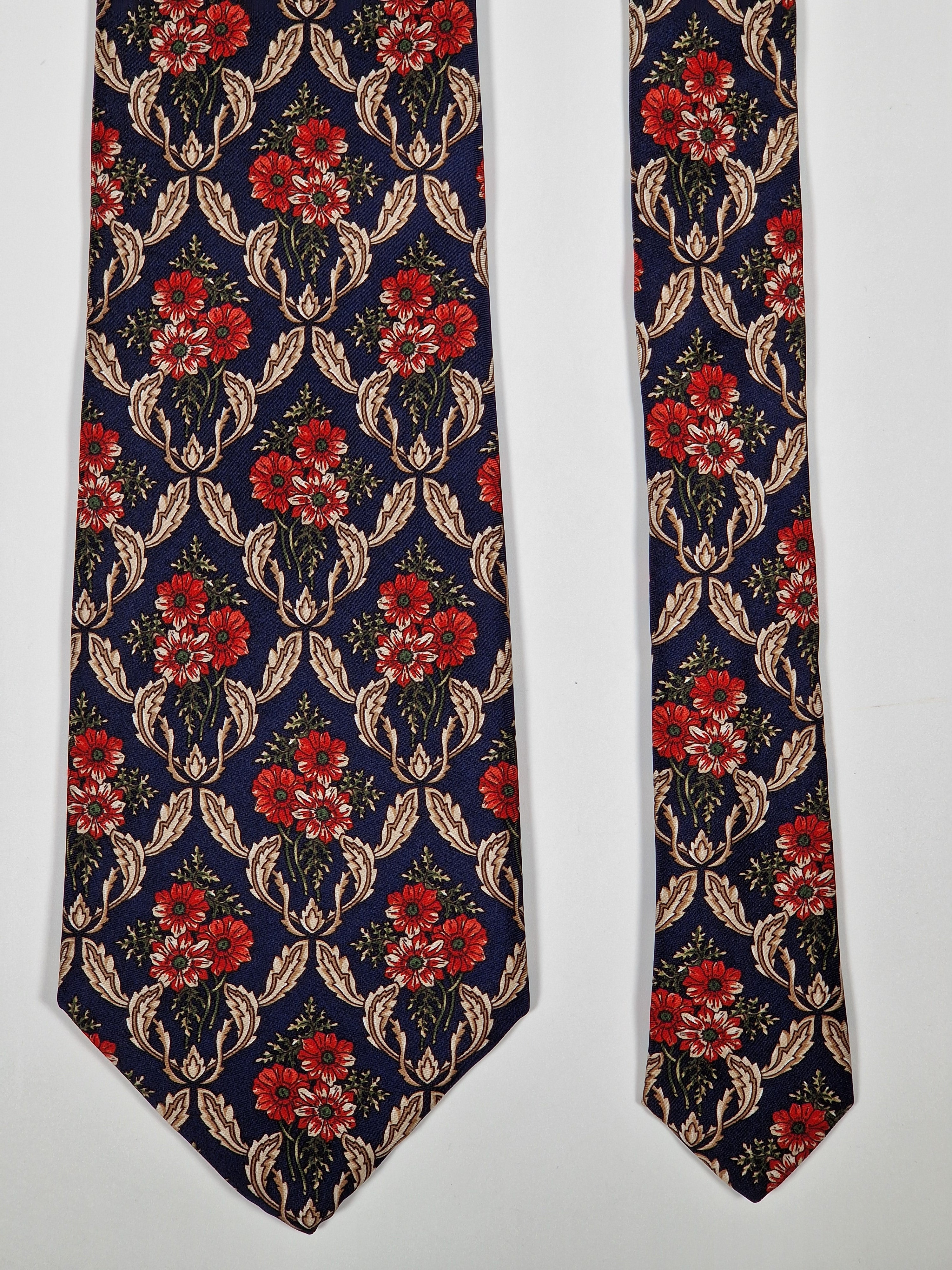 Burberrys Vintage silk tie