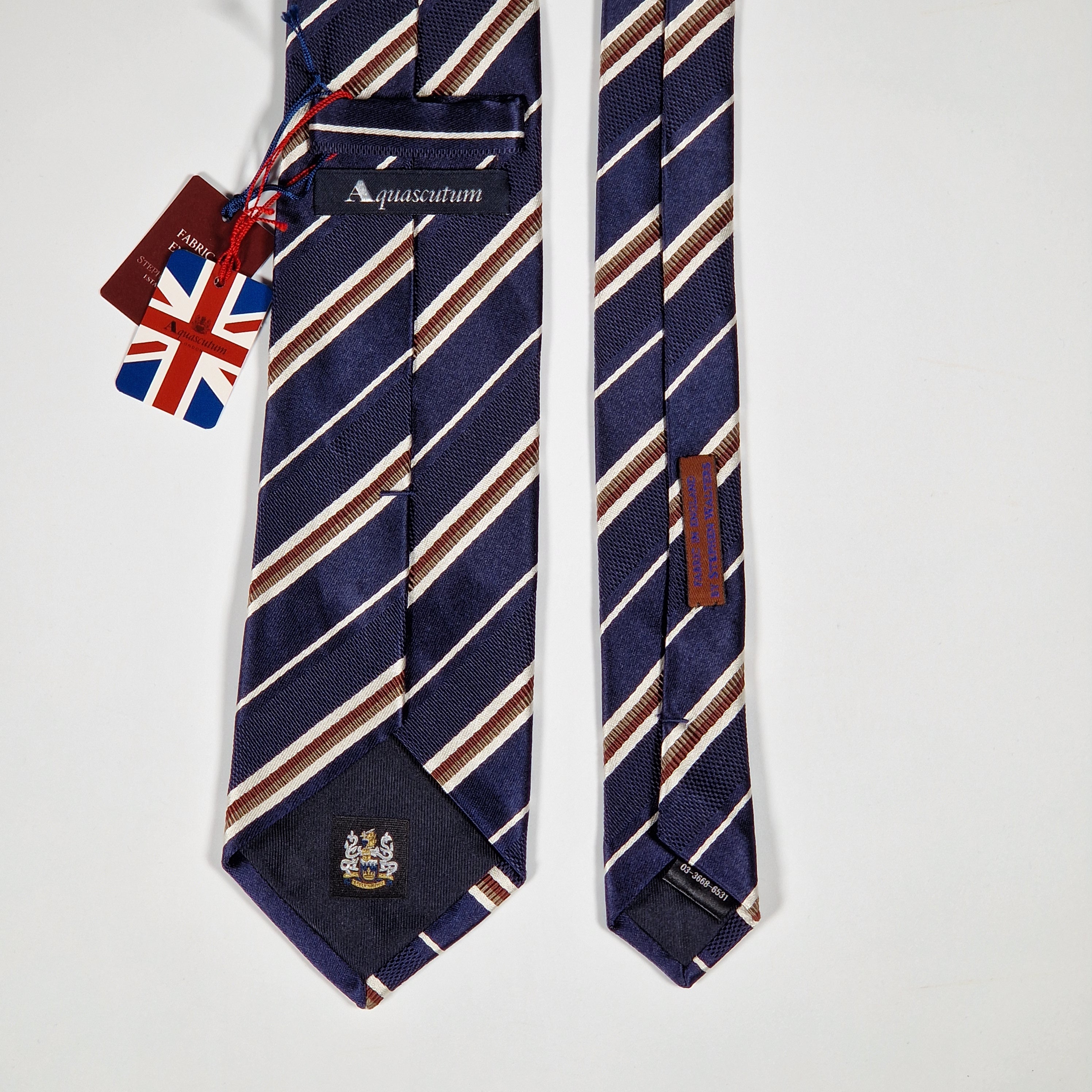 Aquascutum silk tie