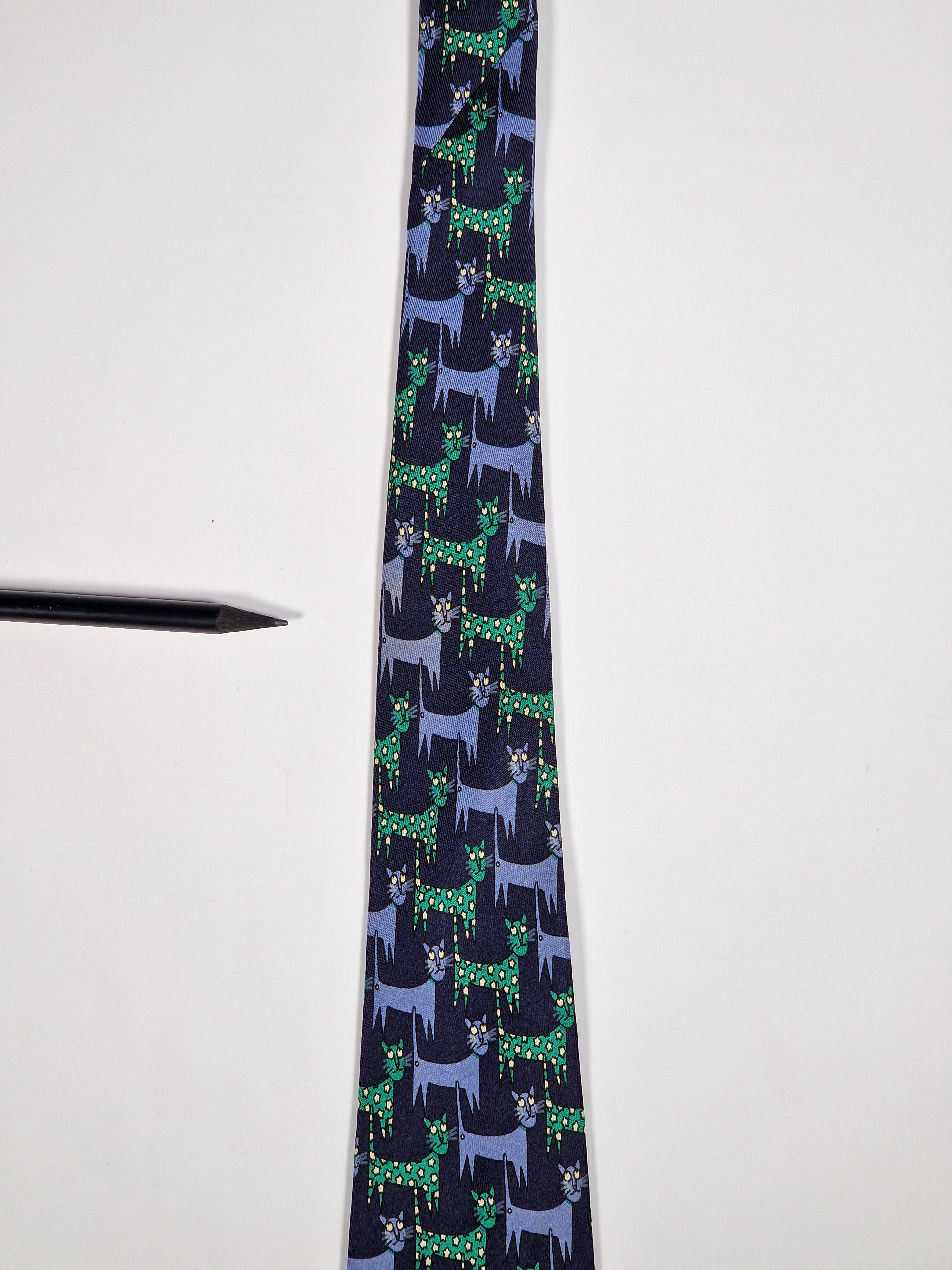 Dior tie cat patter