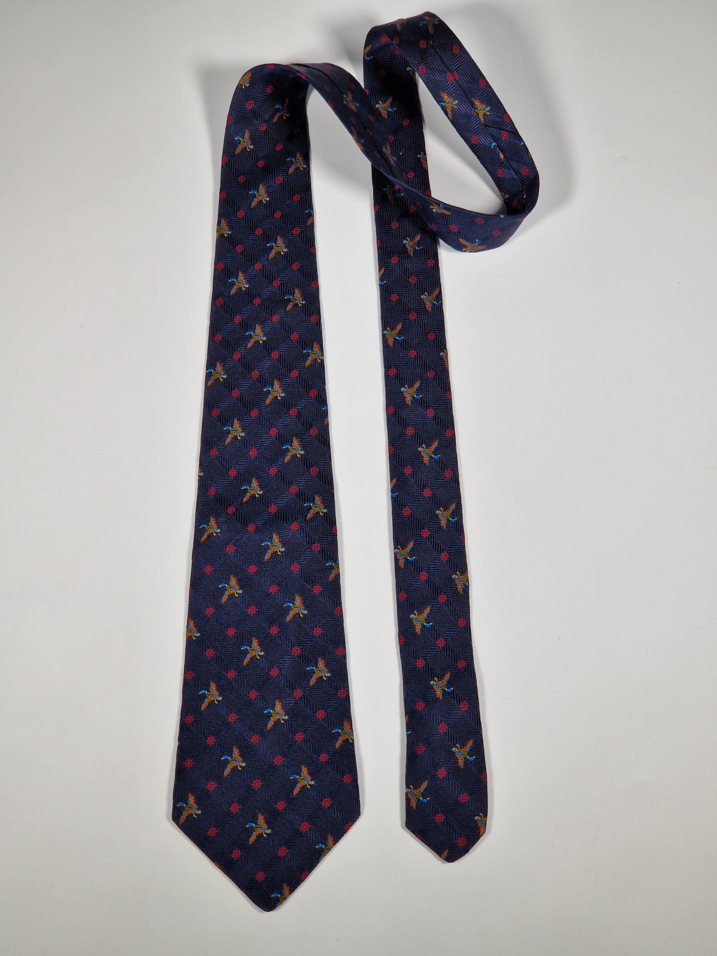 Salvatore Ferragamo tie jaquard woven.
