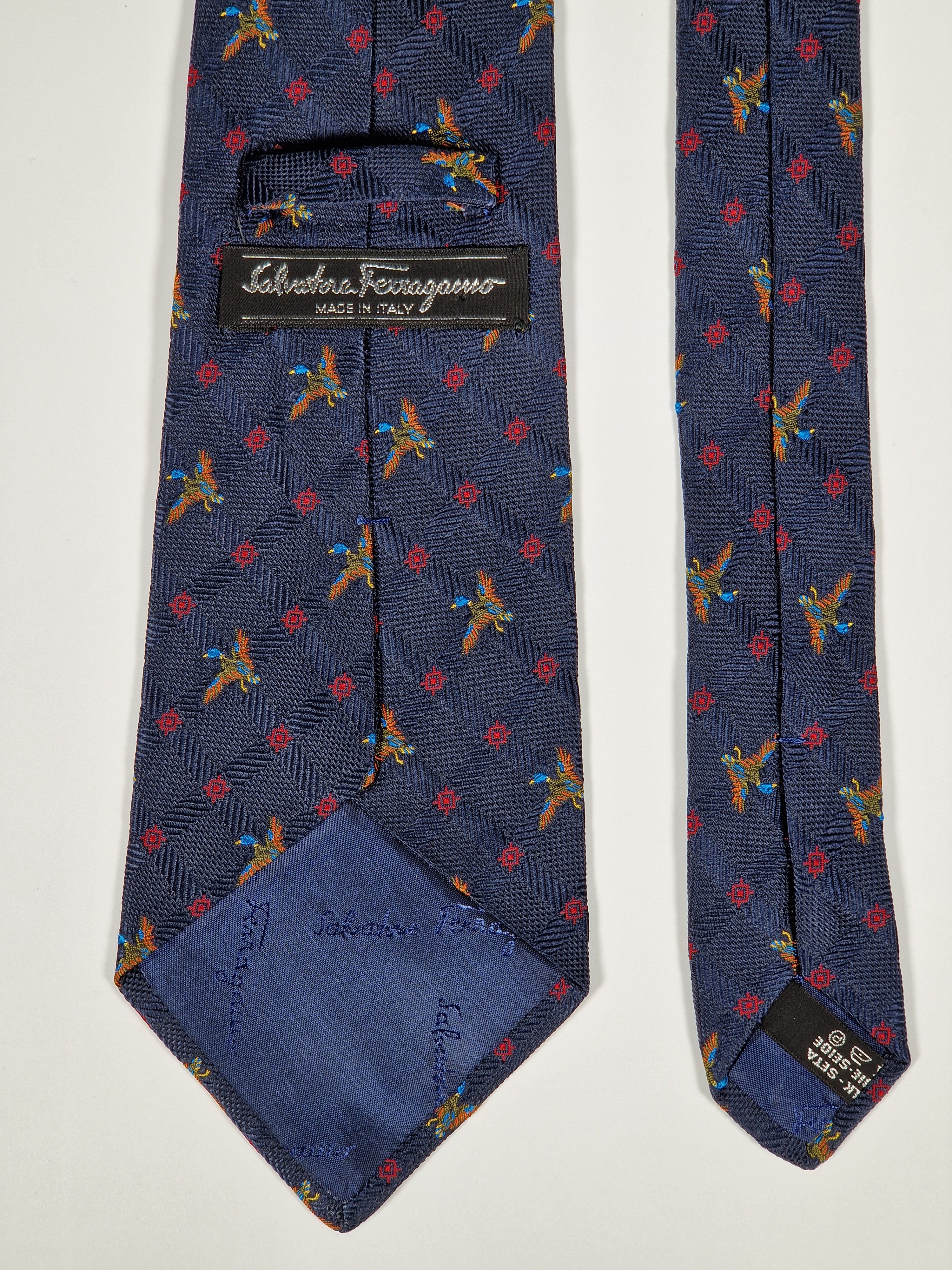 Salvatore Ferragamo tie jaquard woven.