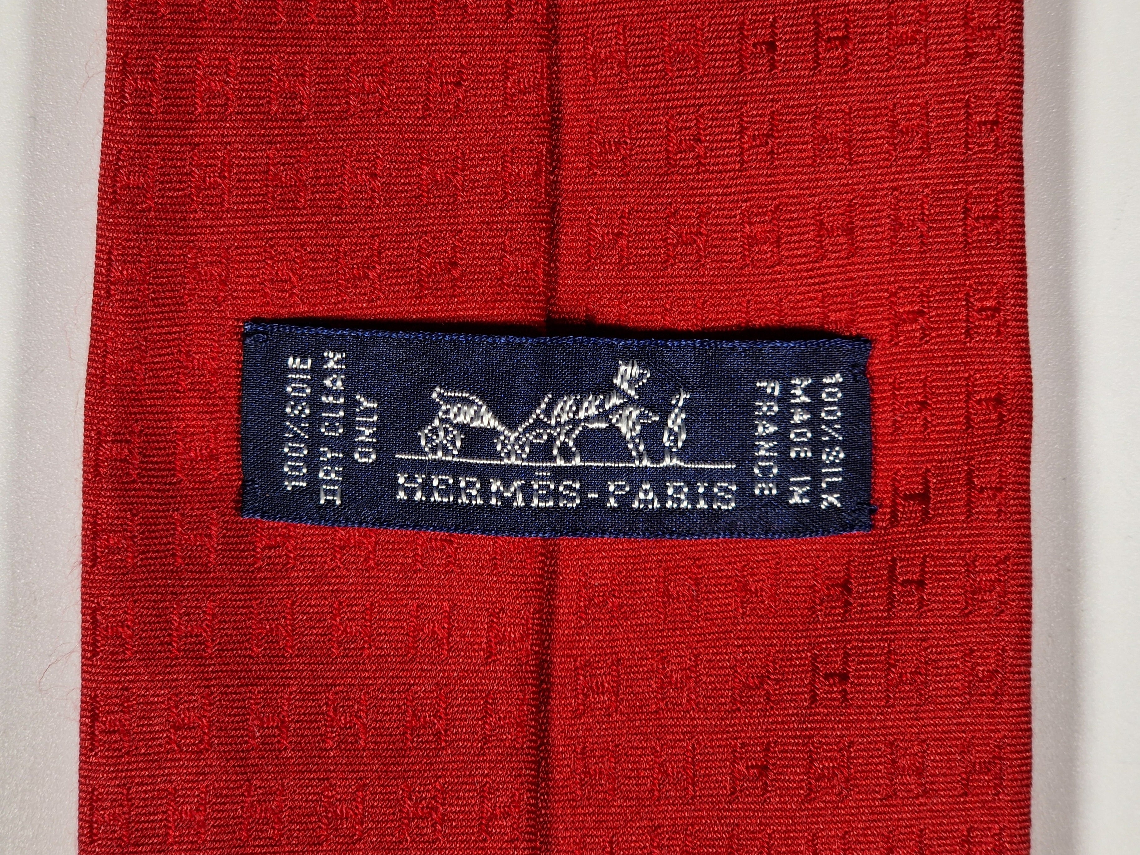Hermès silk tie red jaquard Facconee Hermès No Code