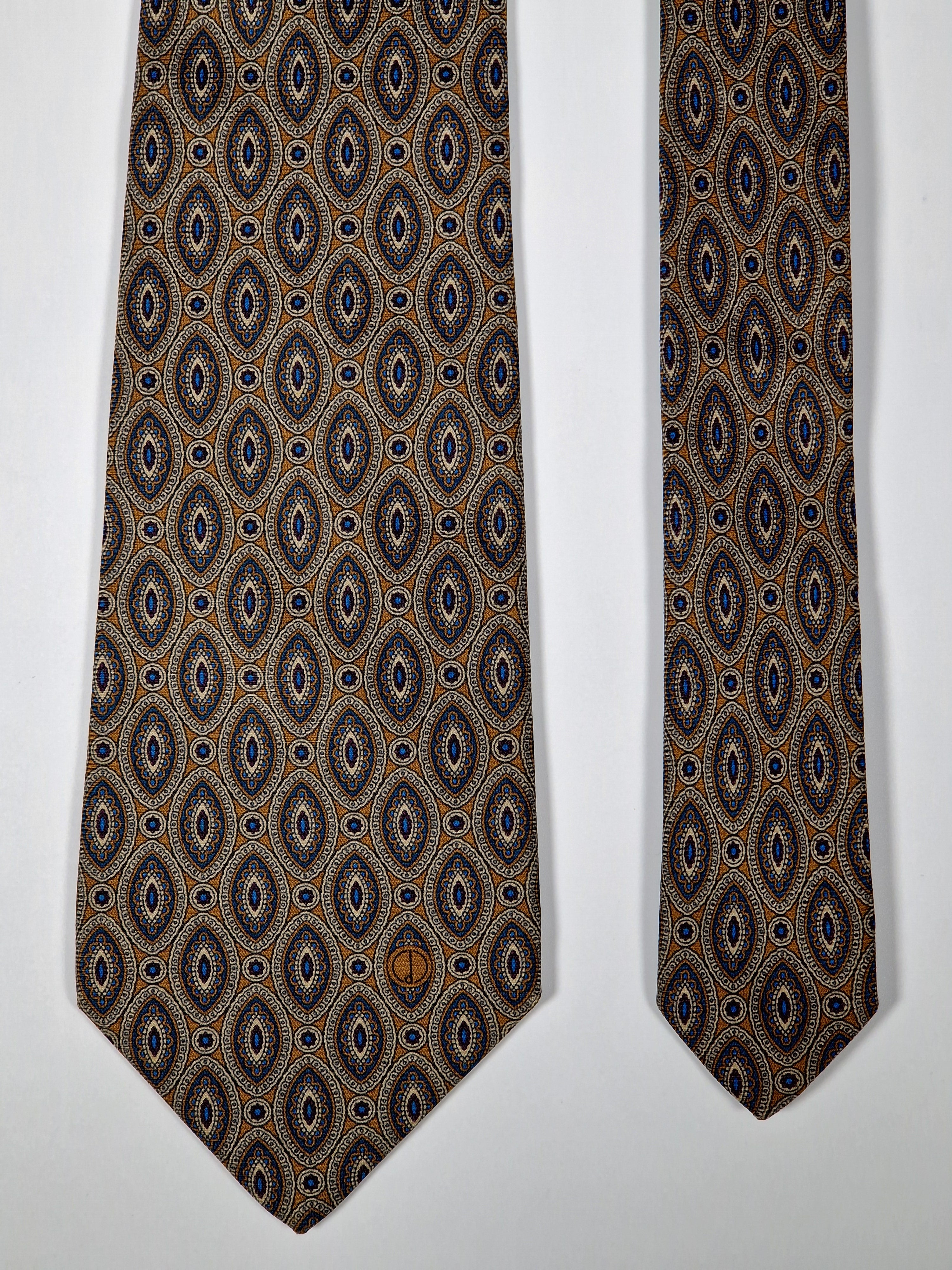 Dunhill tie