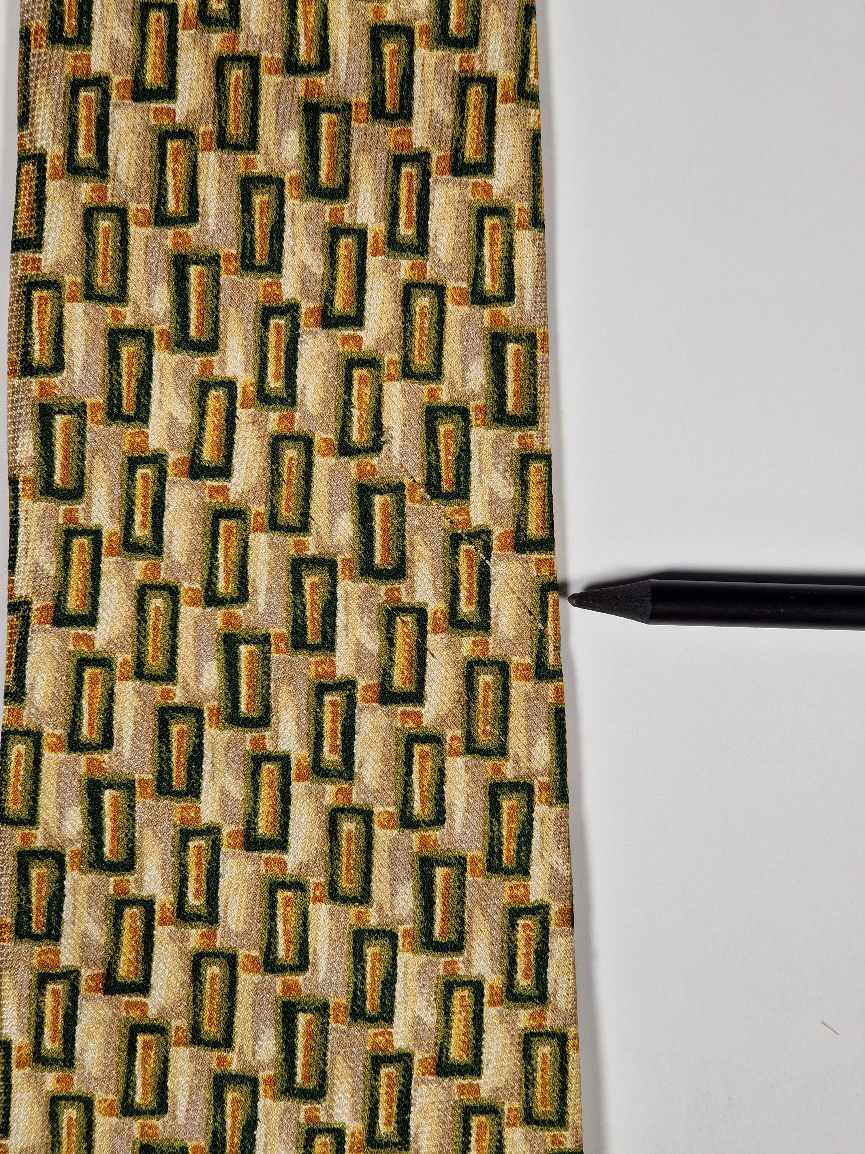Dunhill tie