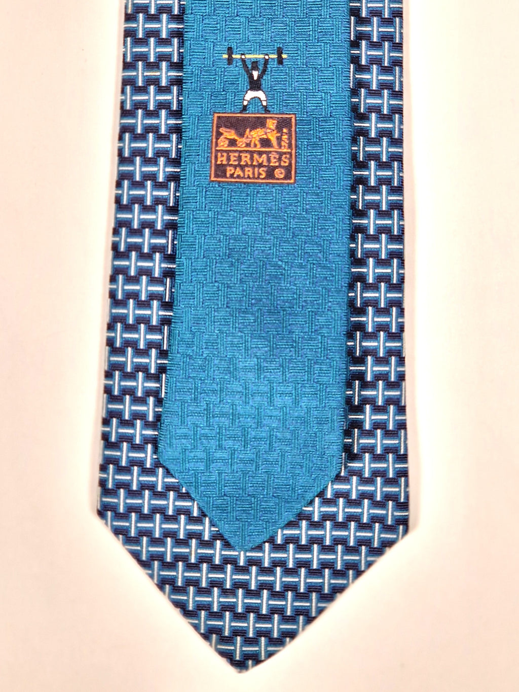 Hermès silk tie blue weight lifter and H pattern 429083 T