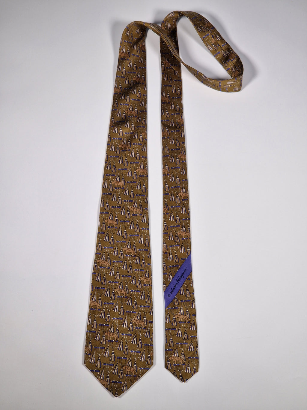 Salvatore Ferragamo tie