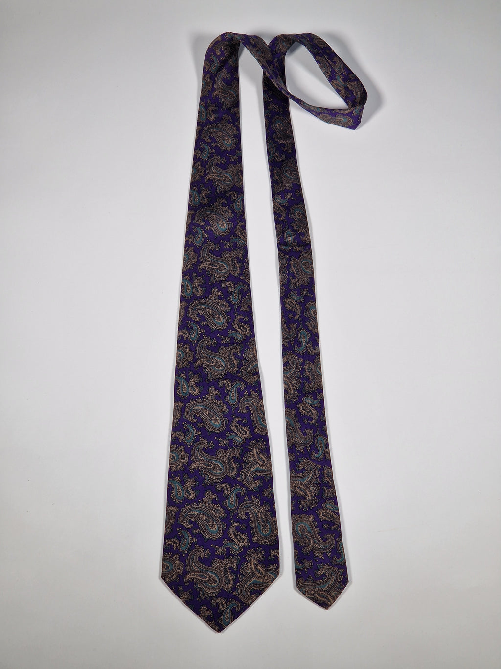 Salvatore Ferragamo tie