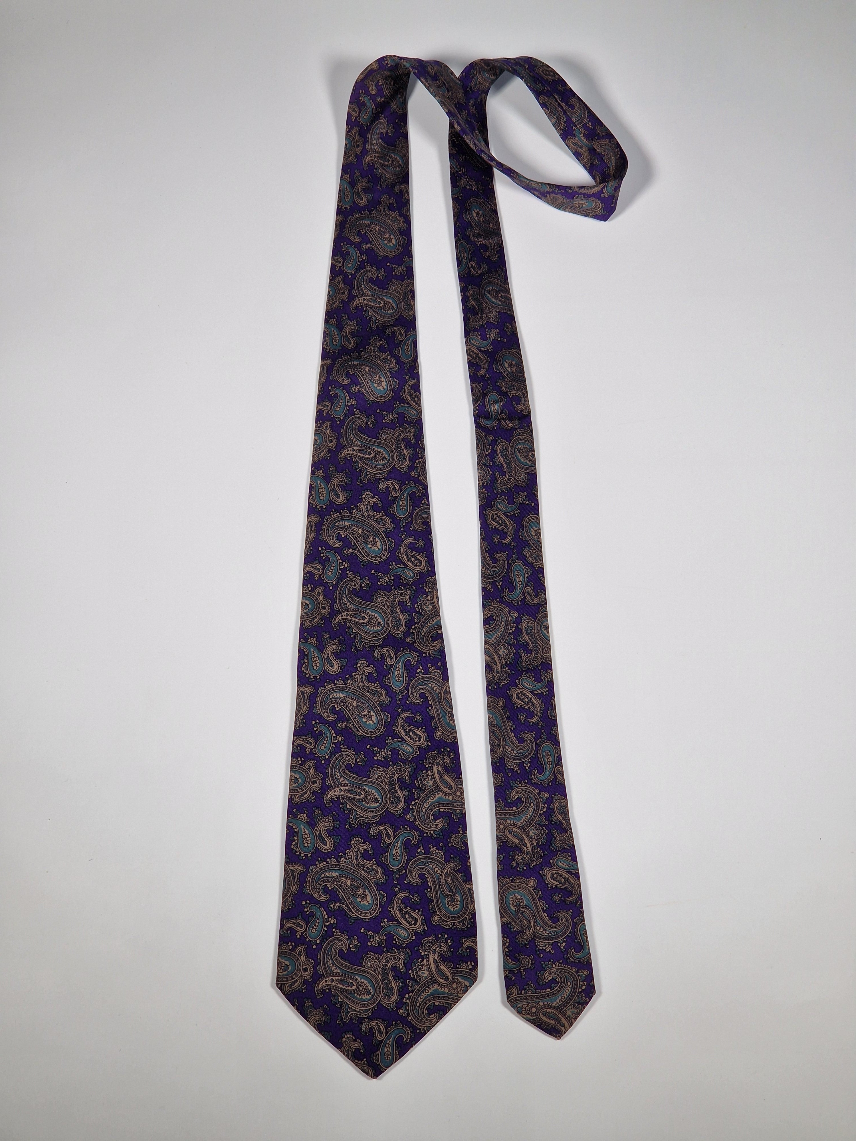 Salvatore Ferragamo tie