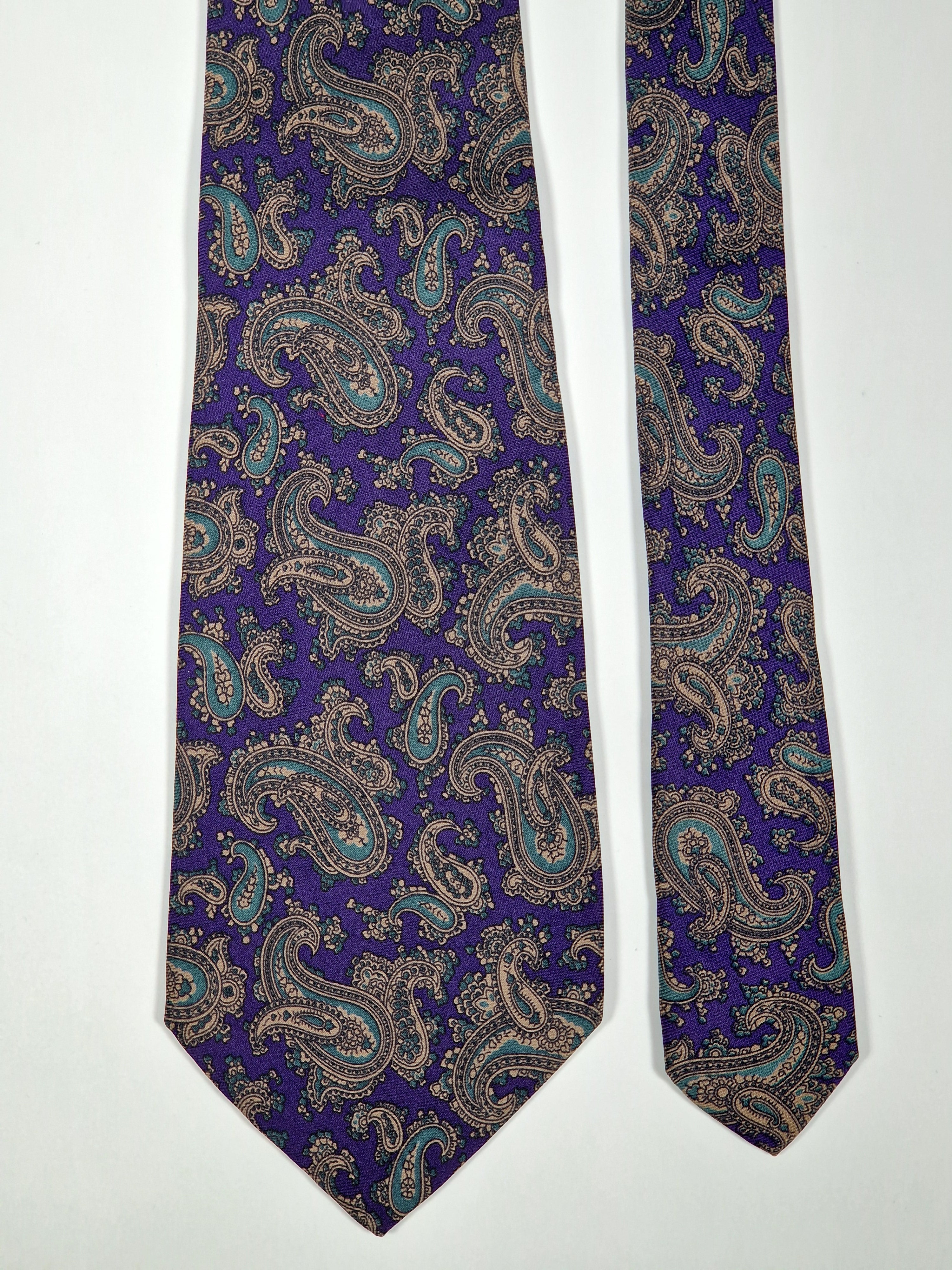 Salvatore Ferragamo tie