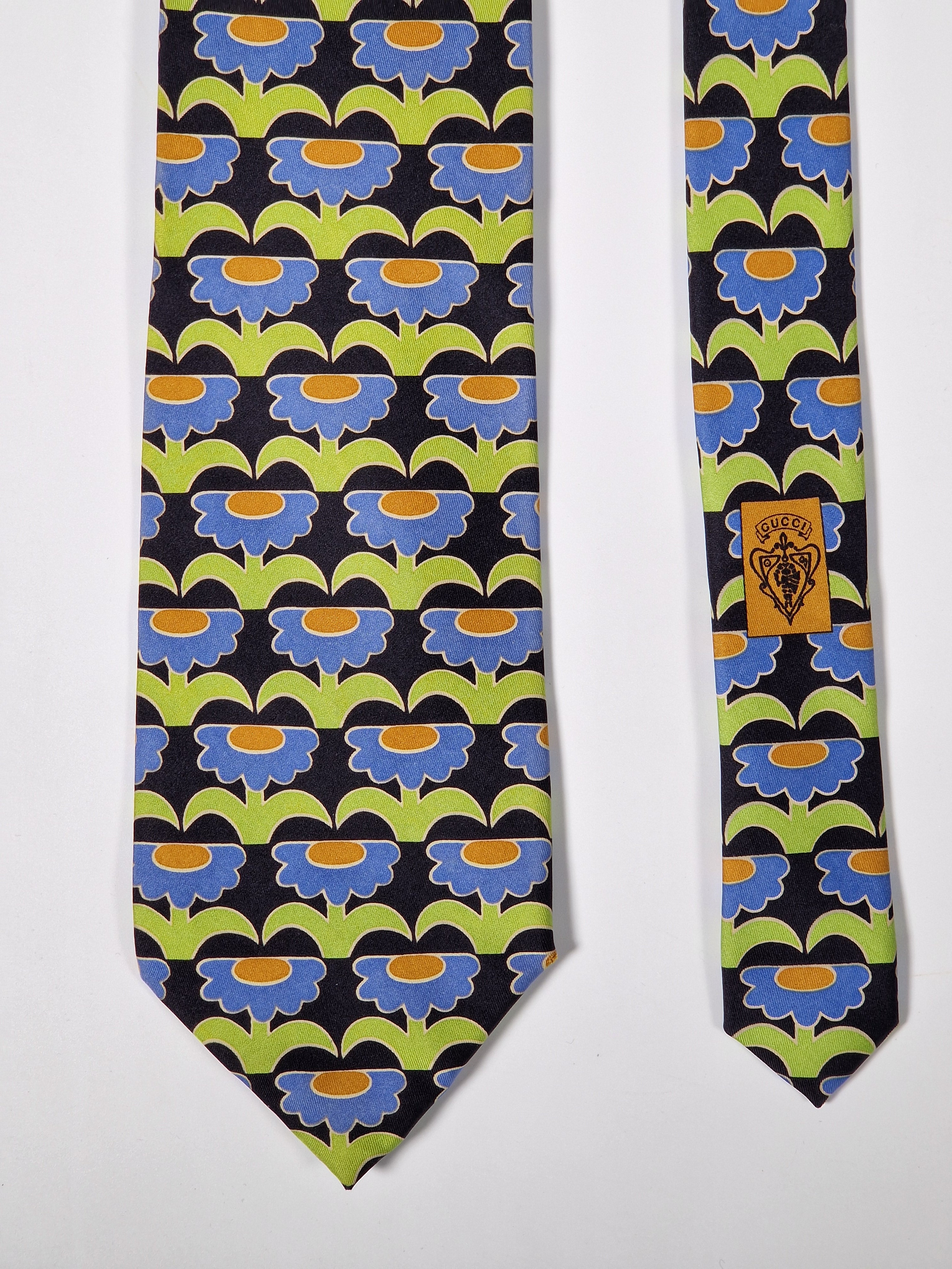 Gucci vintage tie