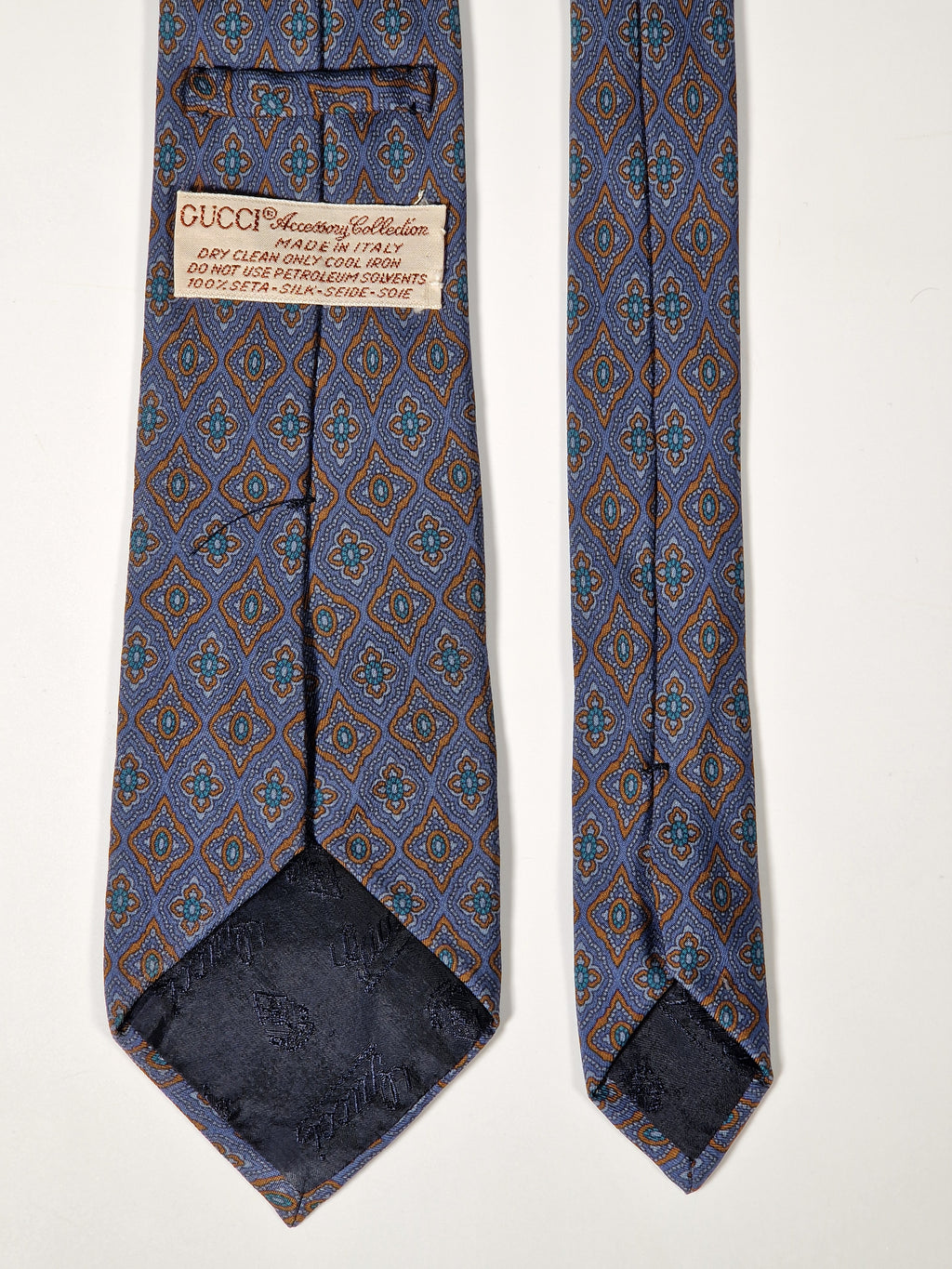 Gucci vintage tie